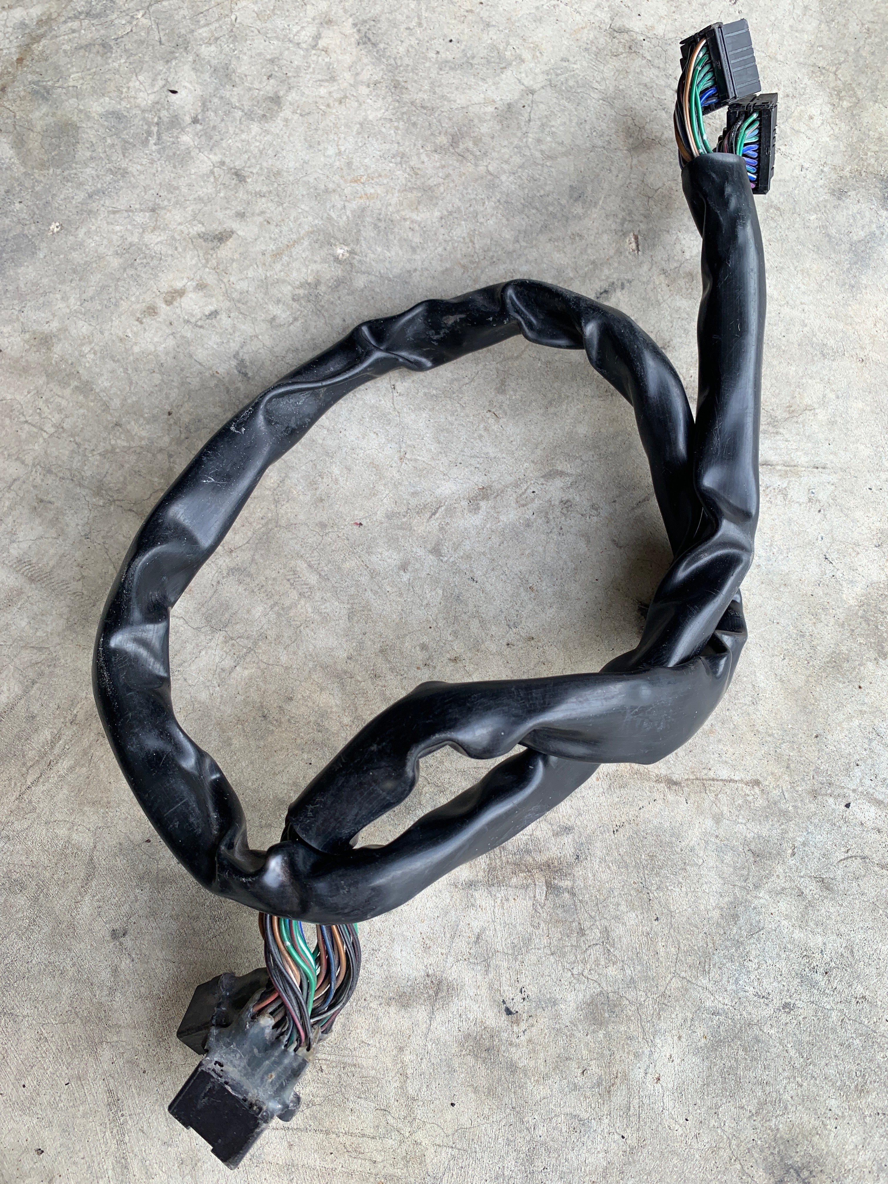 Air Conditioning Relocation Harness, R32