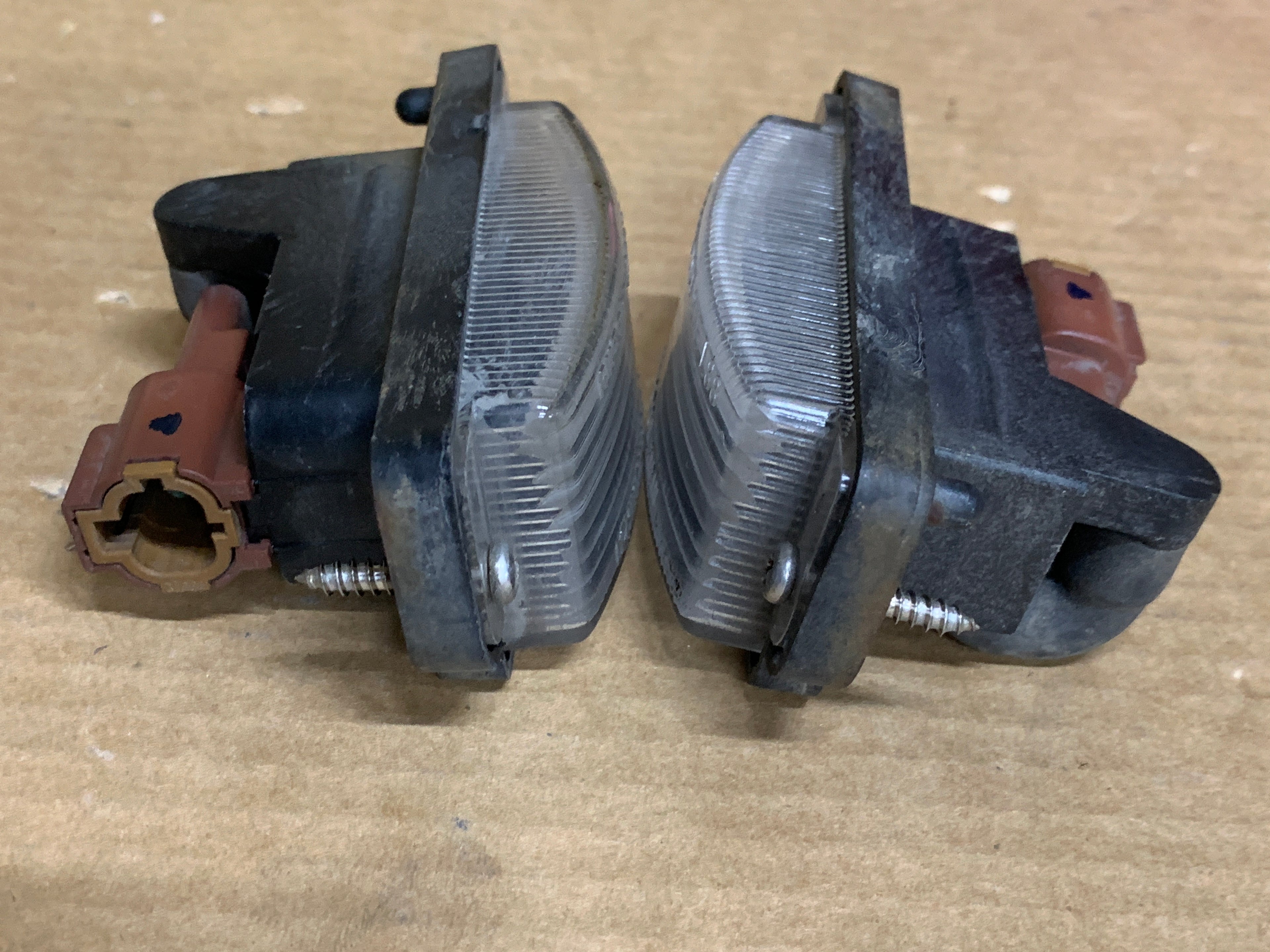 Number Plate Lights, R32