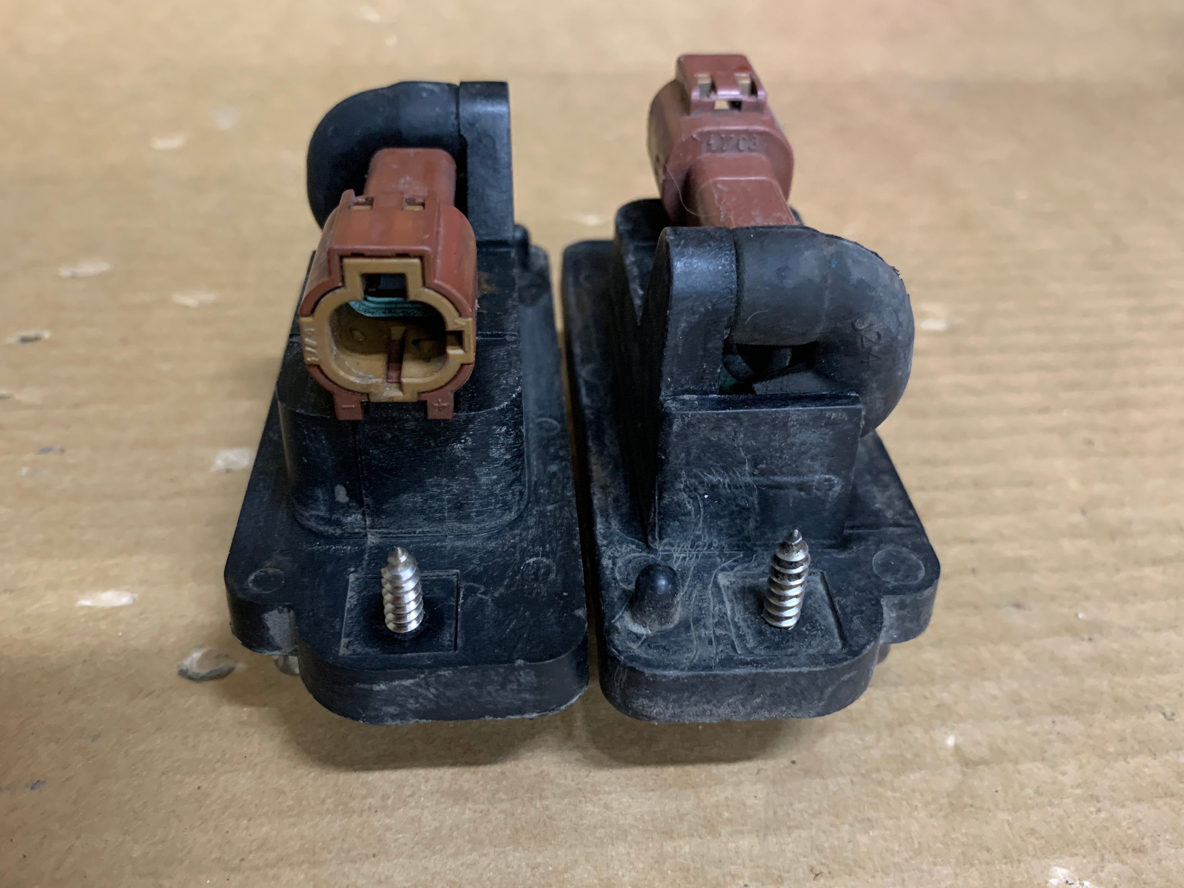 Number Plate Lights, R32