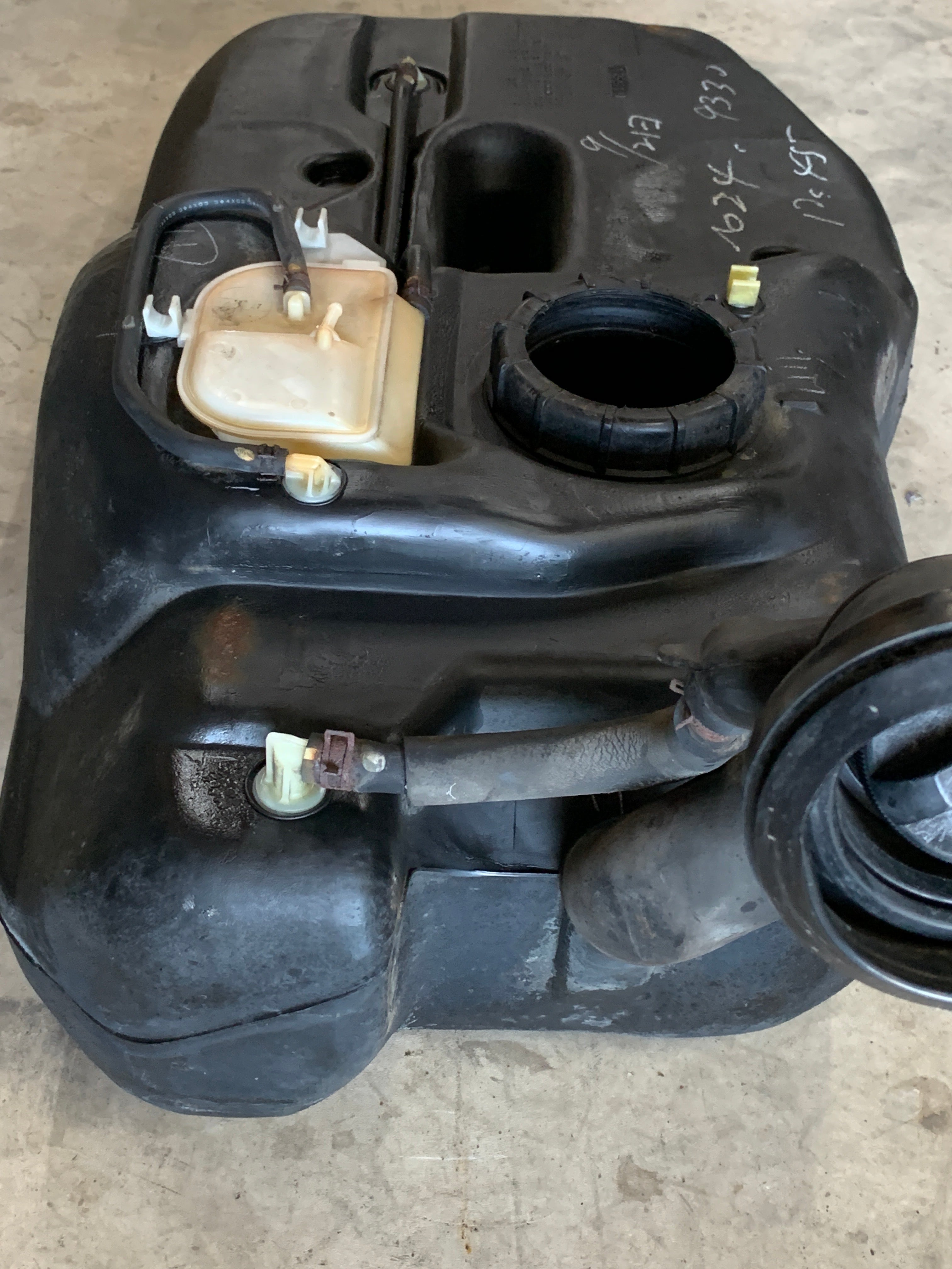 Fuel Tank, R32 GTR