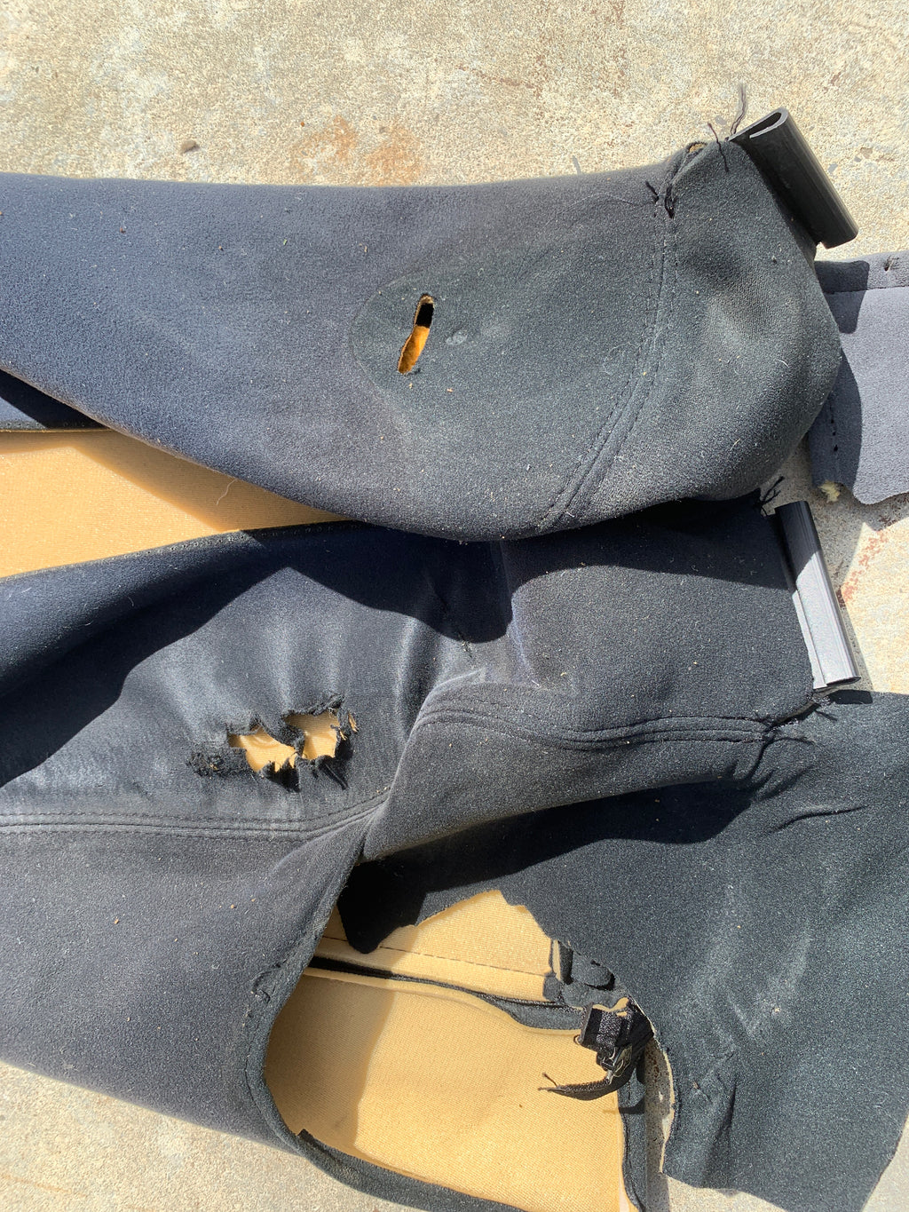 *Damaged Drivers Seat Upholstery, R32 GTR
