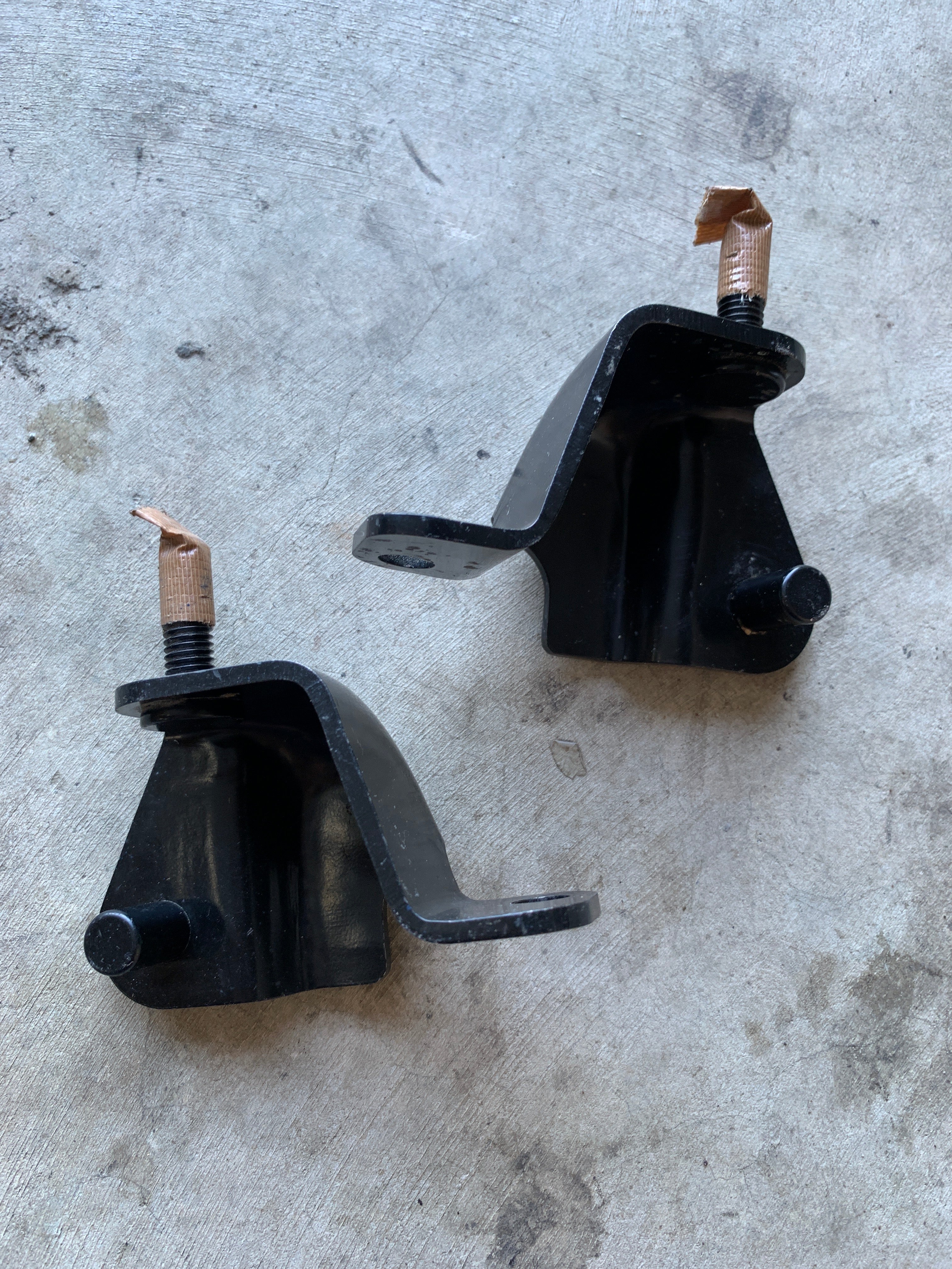 Intercooler Brackets, R32 GTR