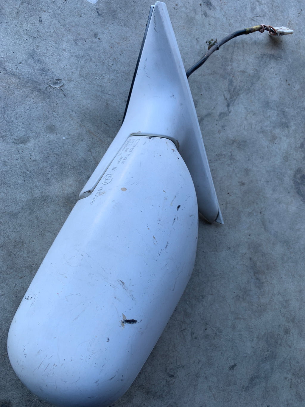 LEFT Wing Mirror, R32 4dr