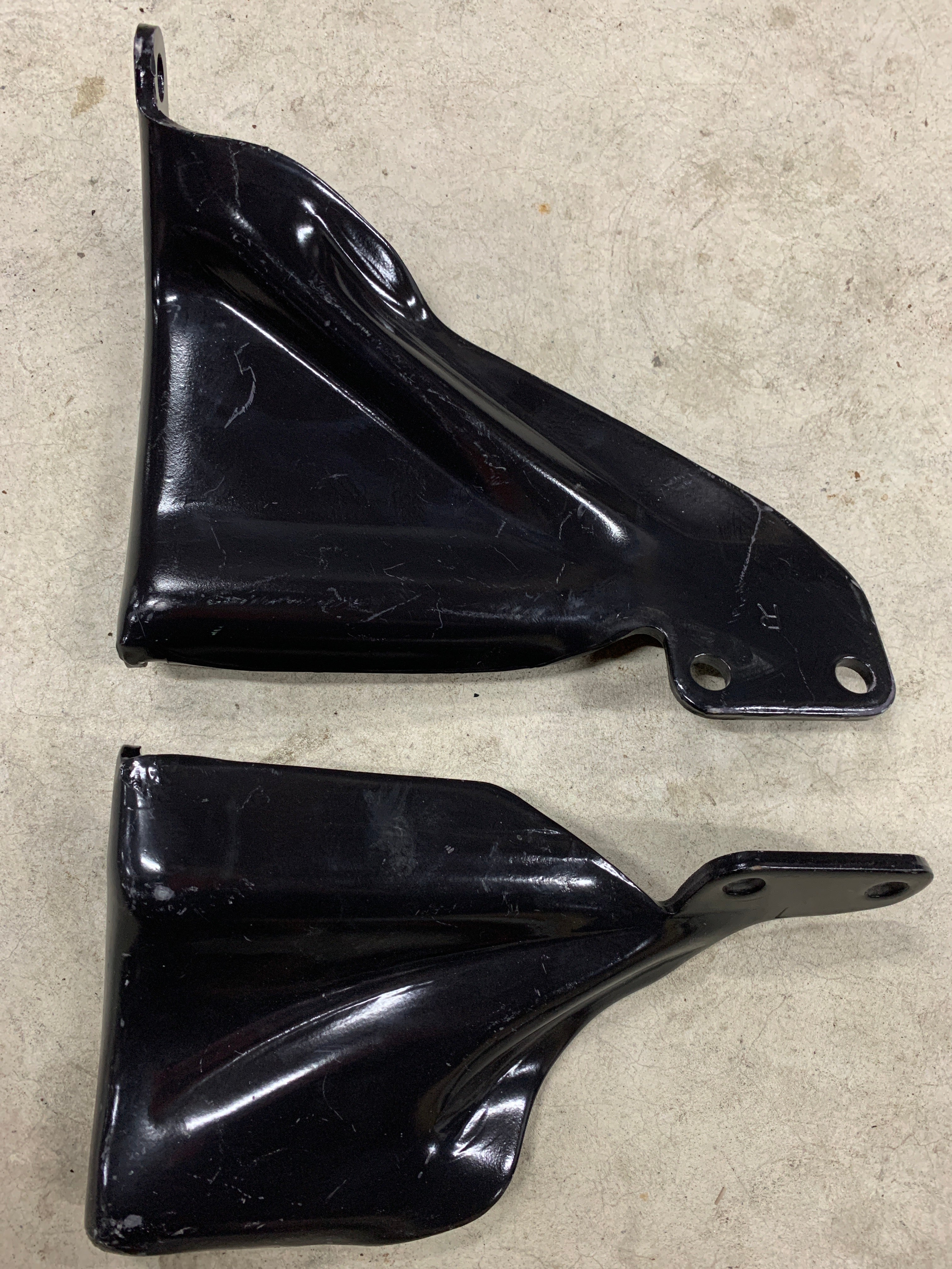 Manual Gearbox Gusset Brackets, RWD RB