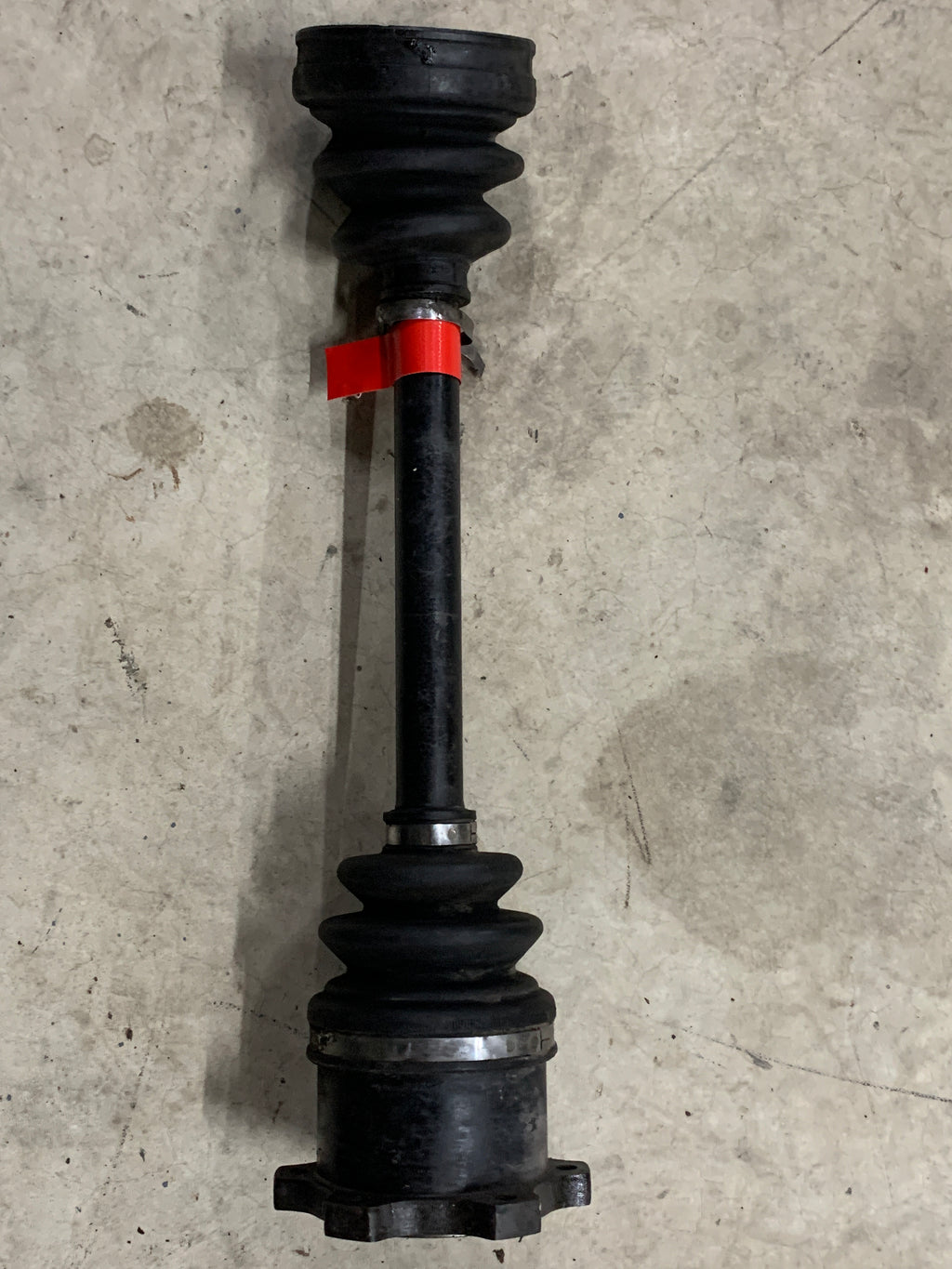 RIGHT Rear Axle damaged, R32 GTR