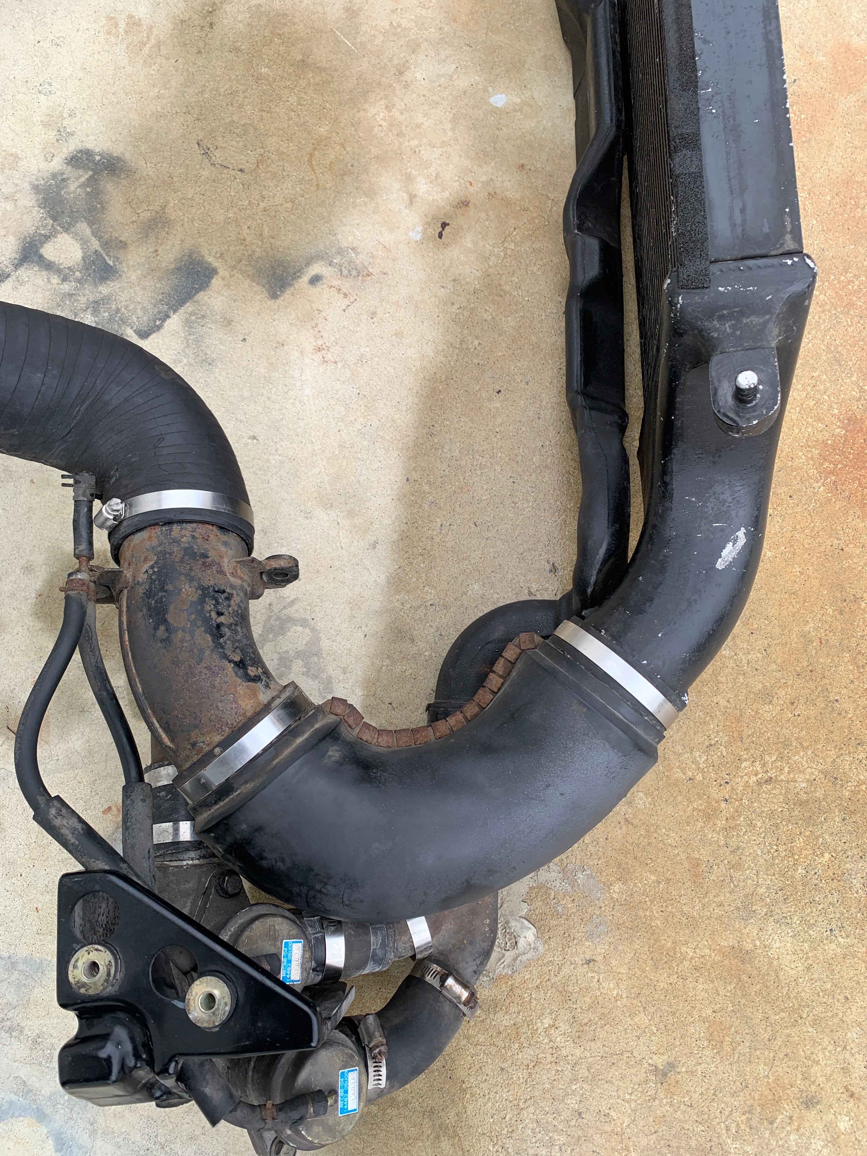 Factory R32 Intercooler/Piping/Intake Kit