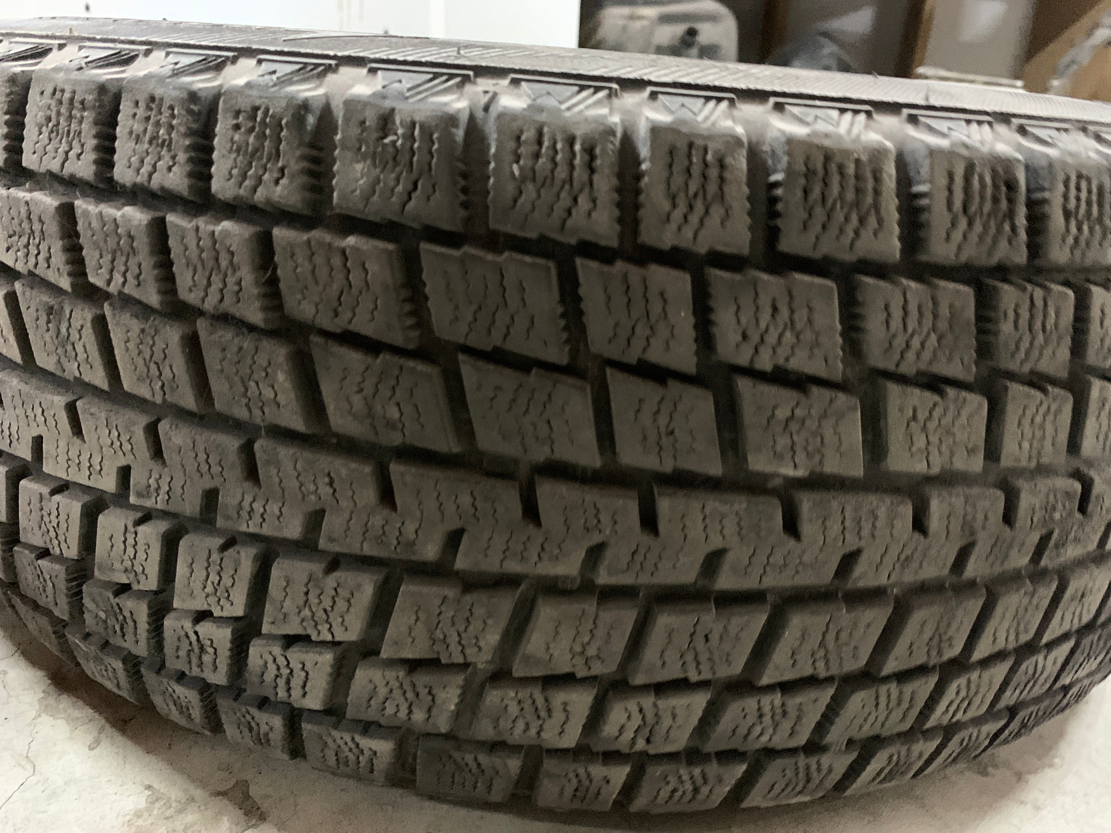 Alloy wheels 4 & 5x114.3 16"