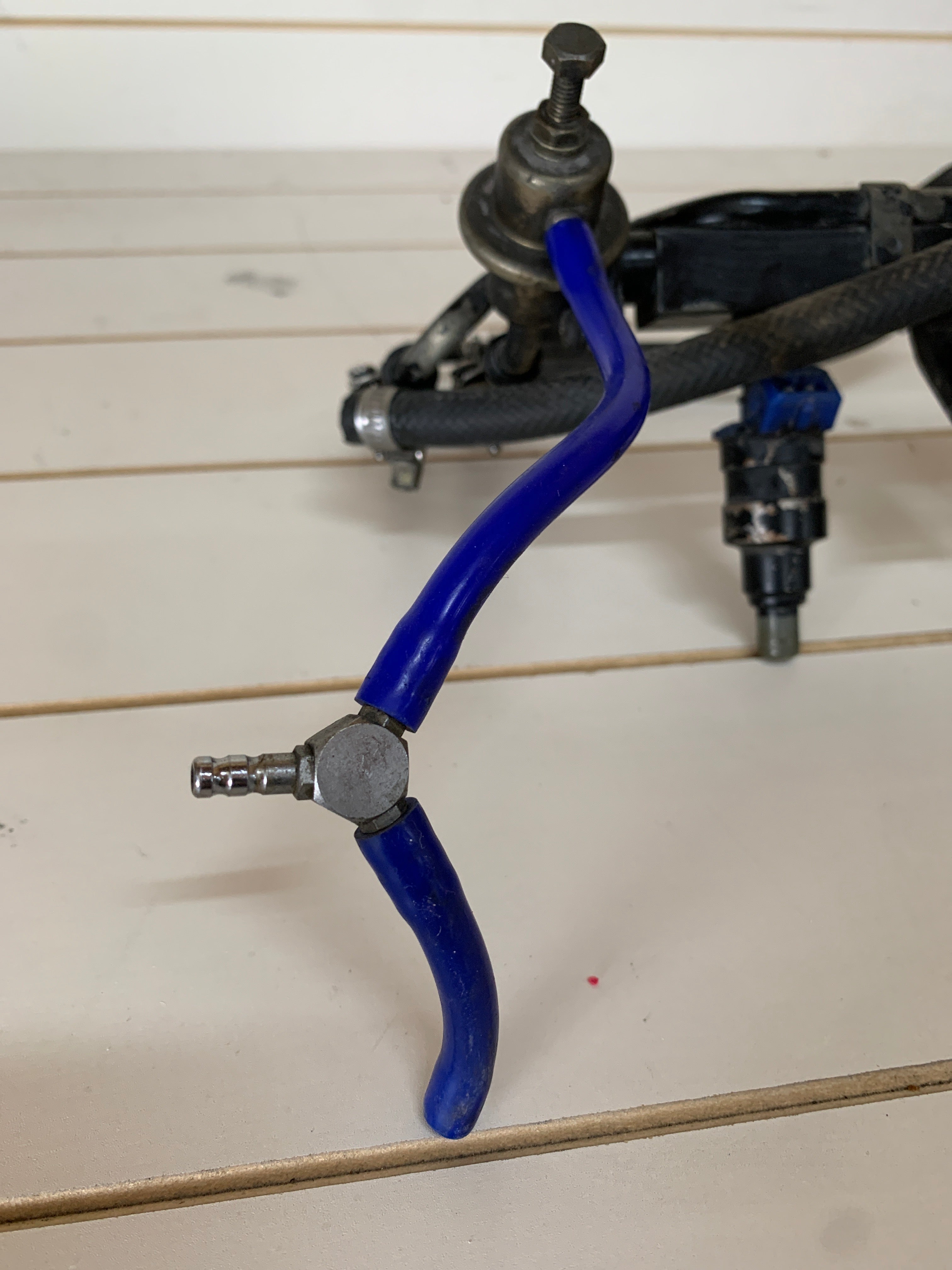 Fuel Rail w/injectors, R32 GTR
