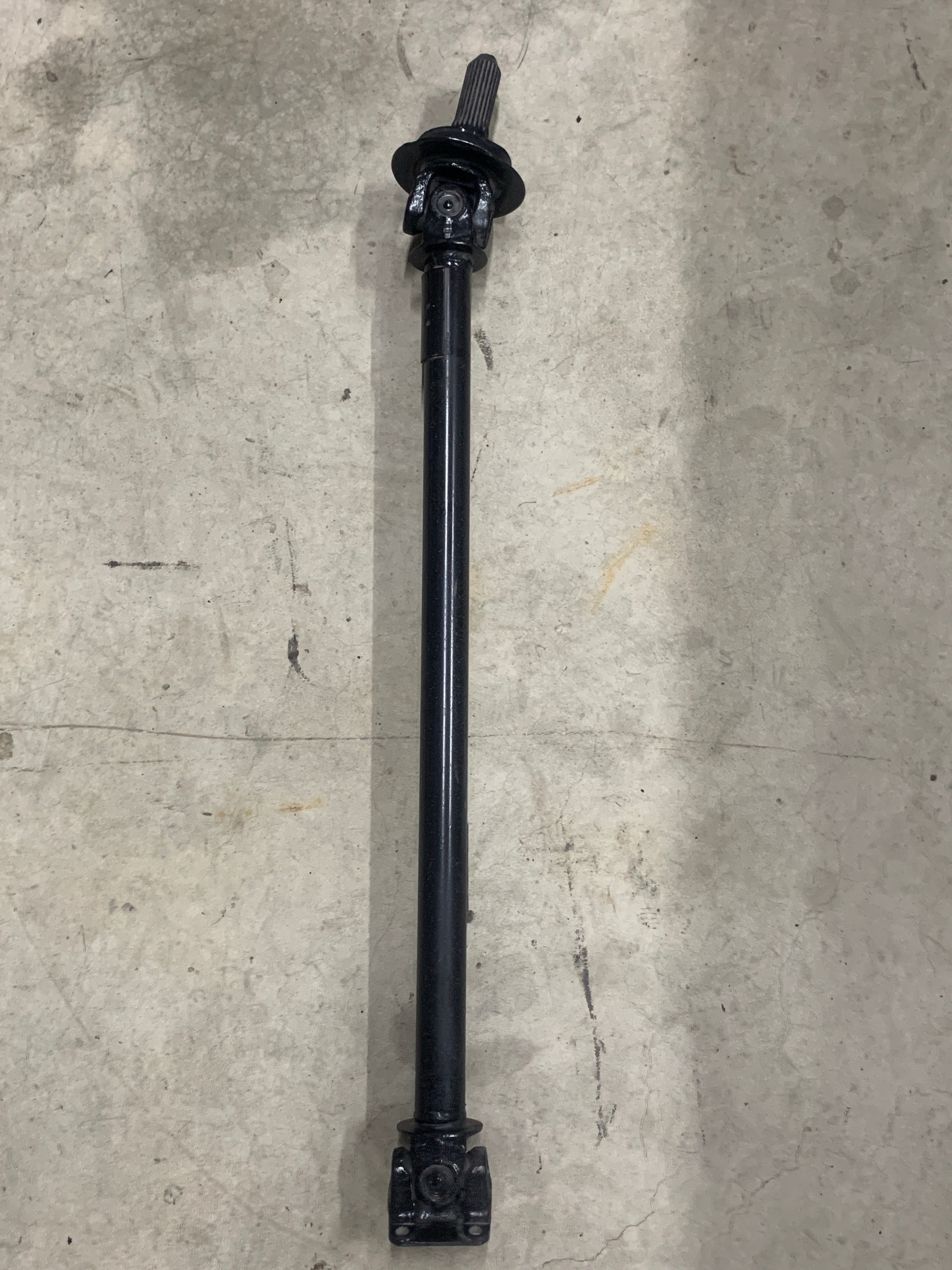 FRONT Driveshaft, R32