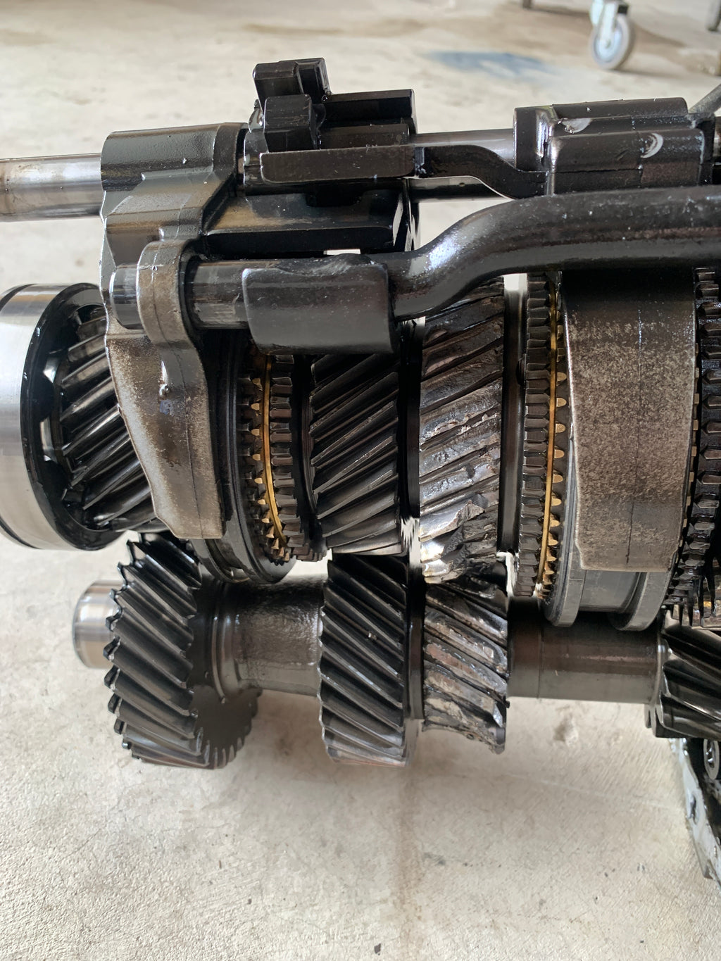 Damaged Gearbox, R32 GTR