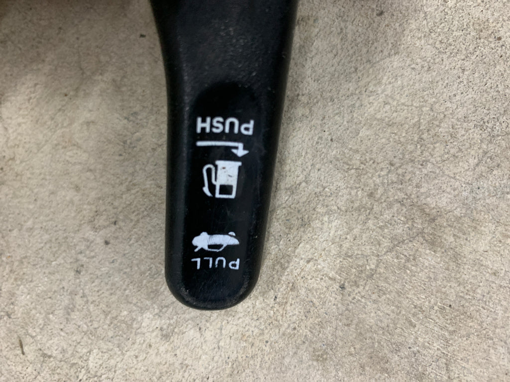Boot Lid Handle Cover, R32