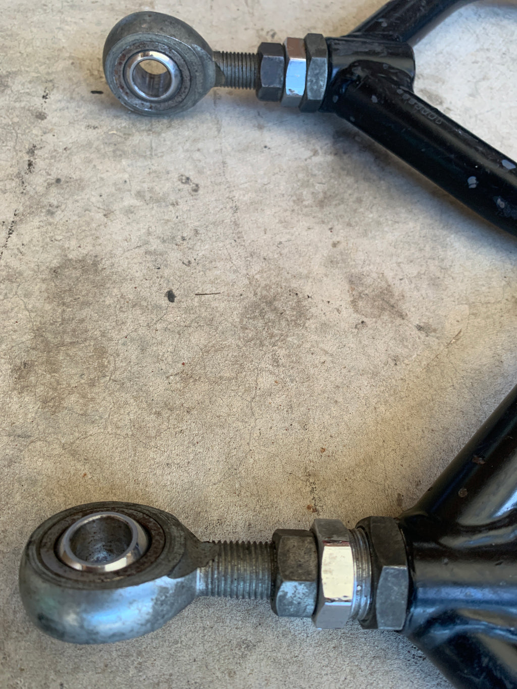 Adjustable Rear Camber Arms, R32