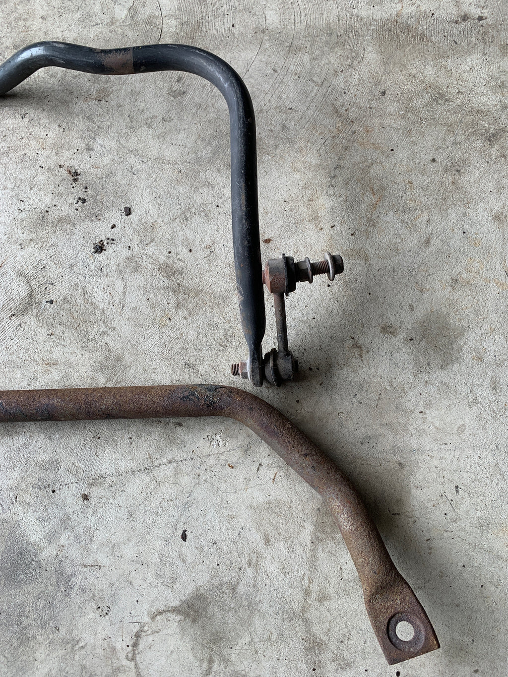 Front & Rear Sway Bars, R32 GTR