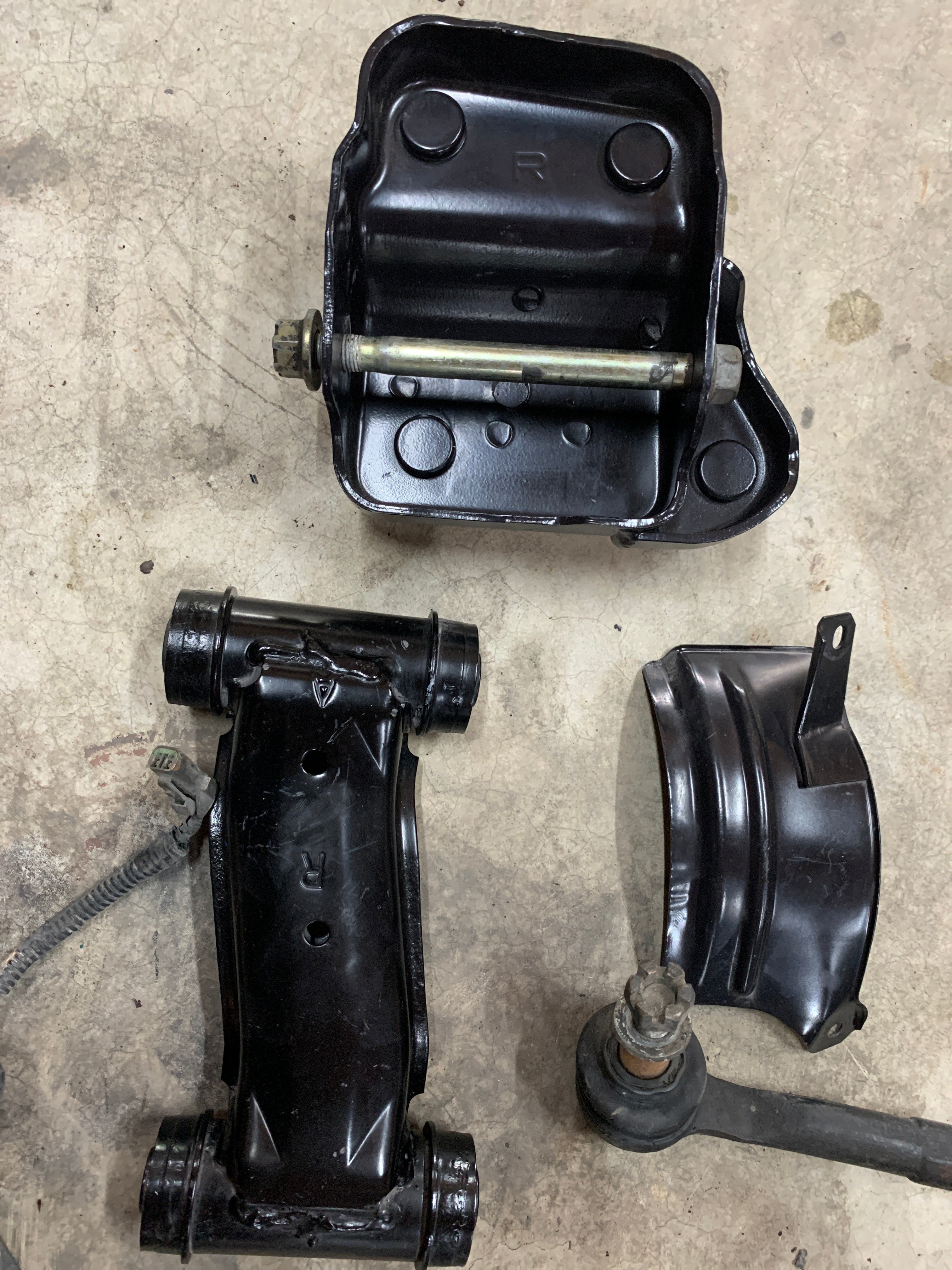 FRONT Subframe, (incomplete) R32 GTR