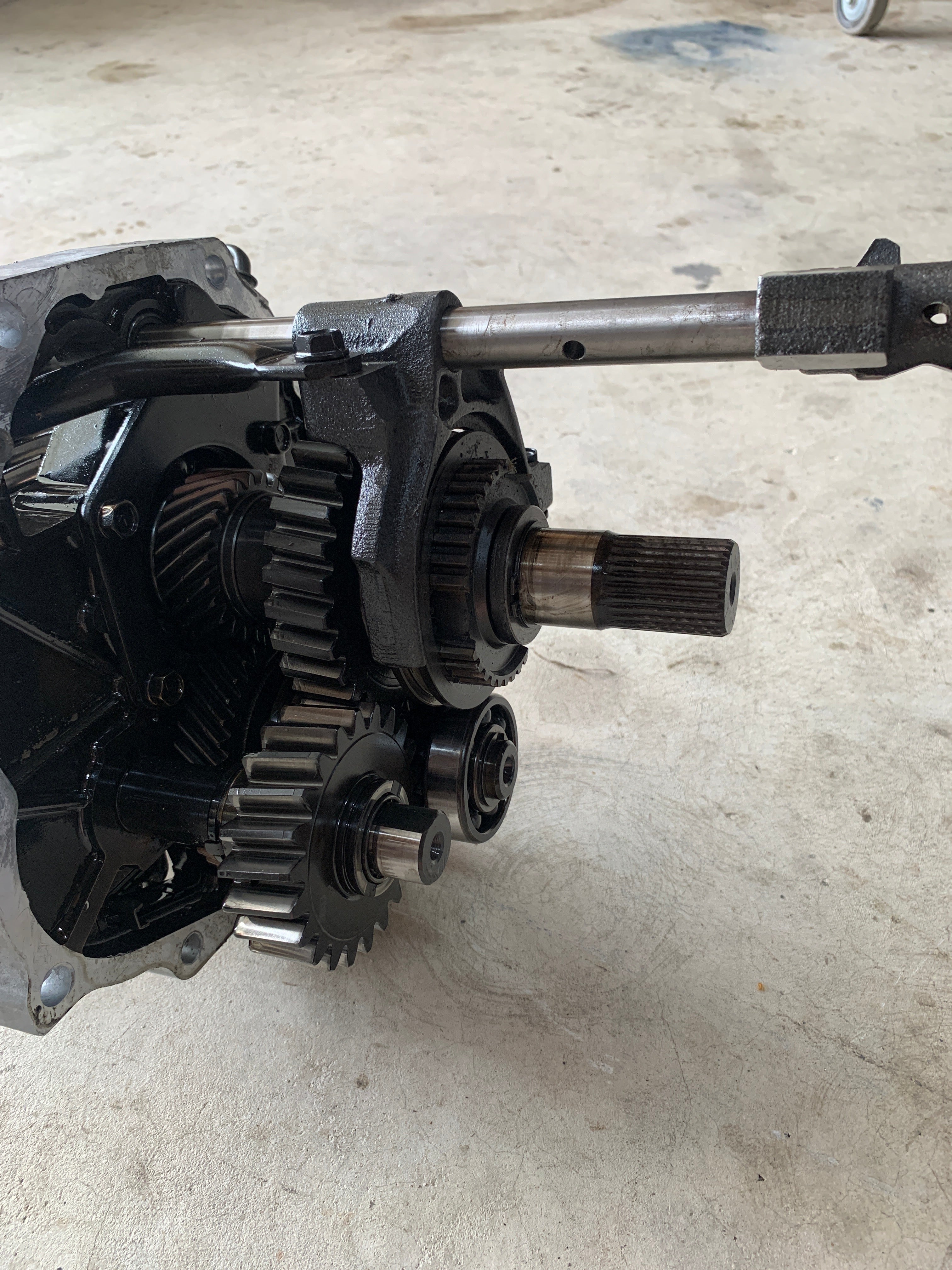 Damaged Gearbox, R32 GTR