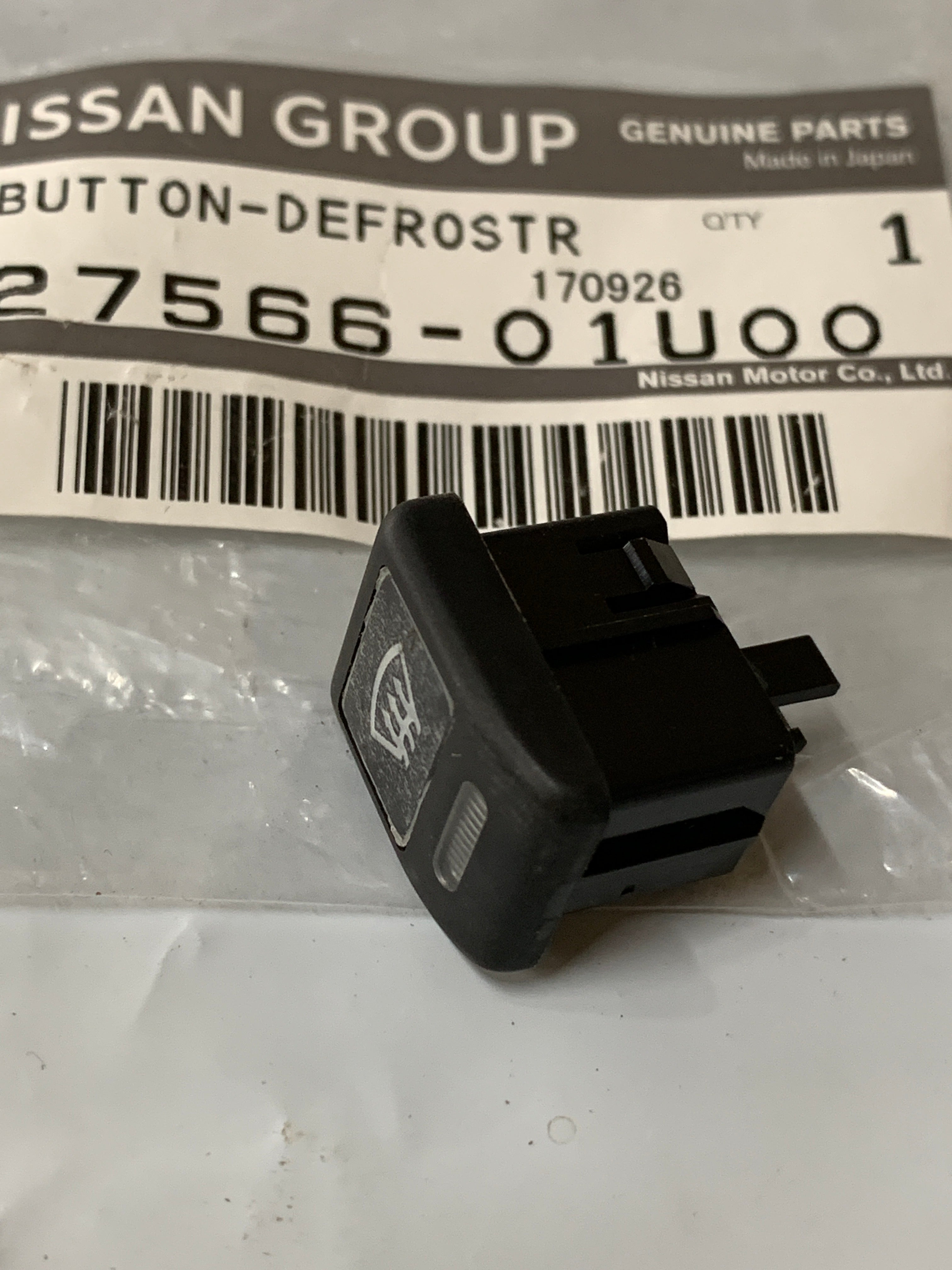NEW Genuine Heater Button, R32