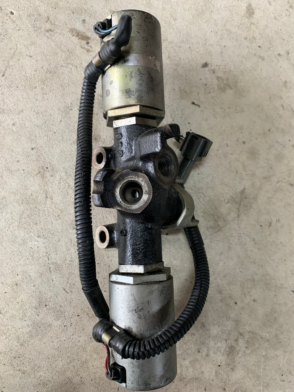 Hicas Pressure Pump Valve Unit,  R32 GTR