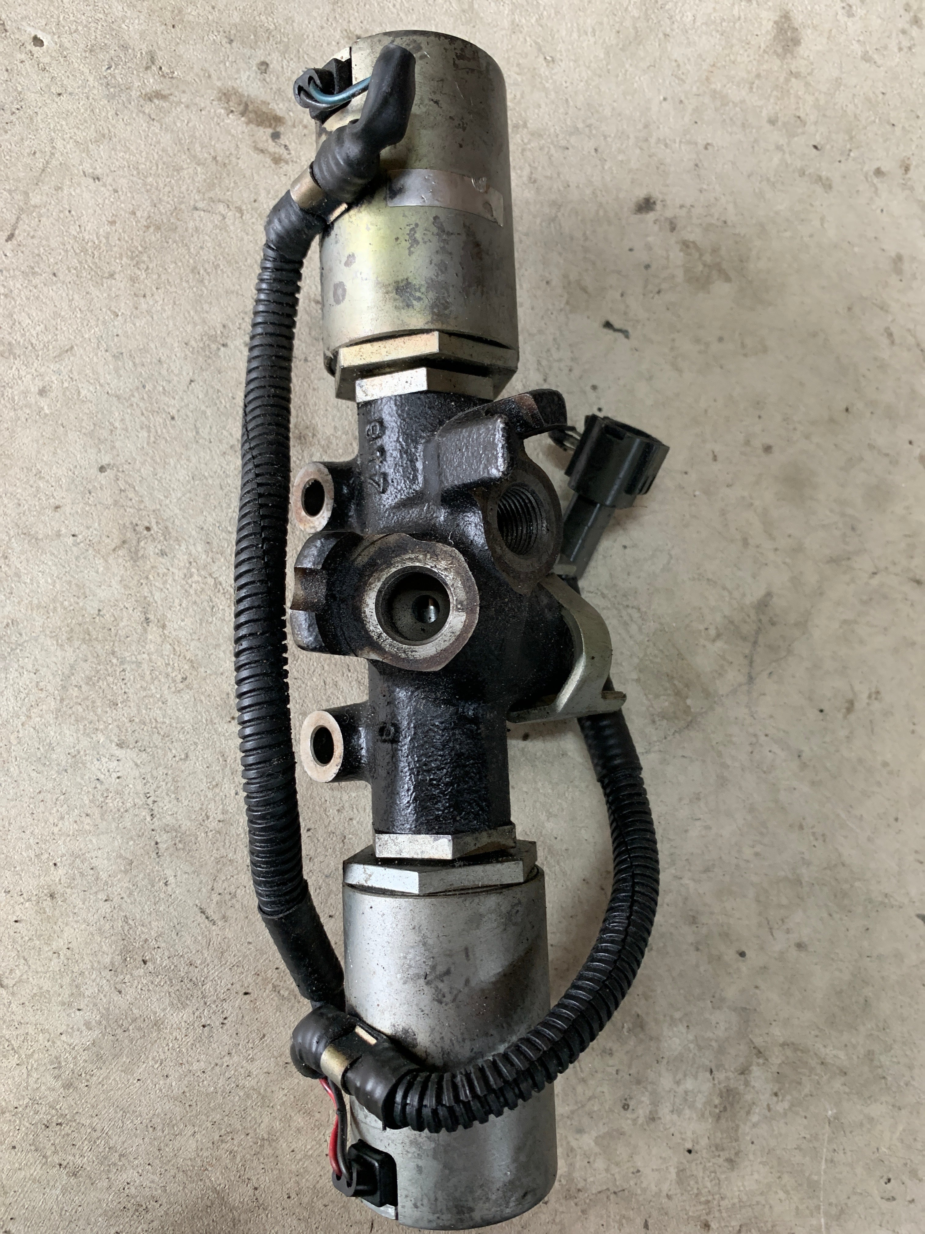 Hicas Pressure Pump Valve Unit,  R32 GTR