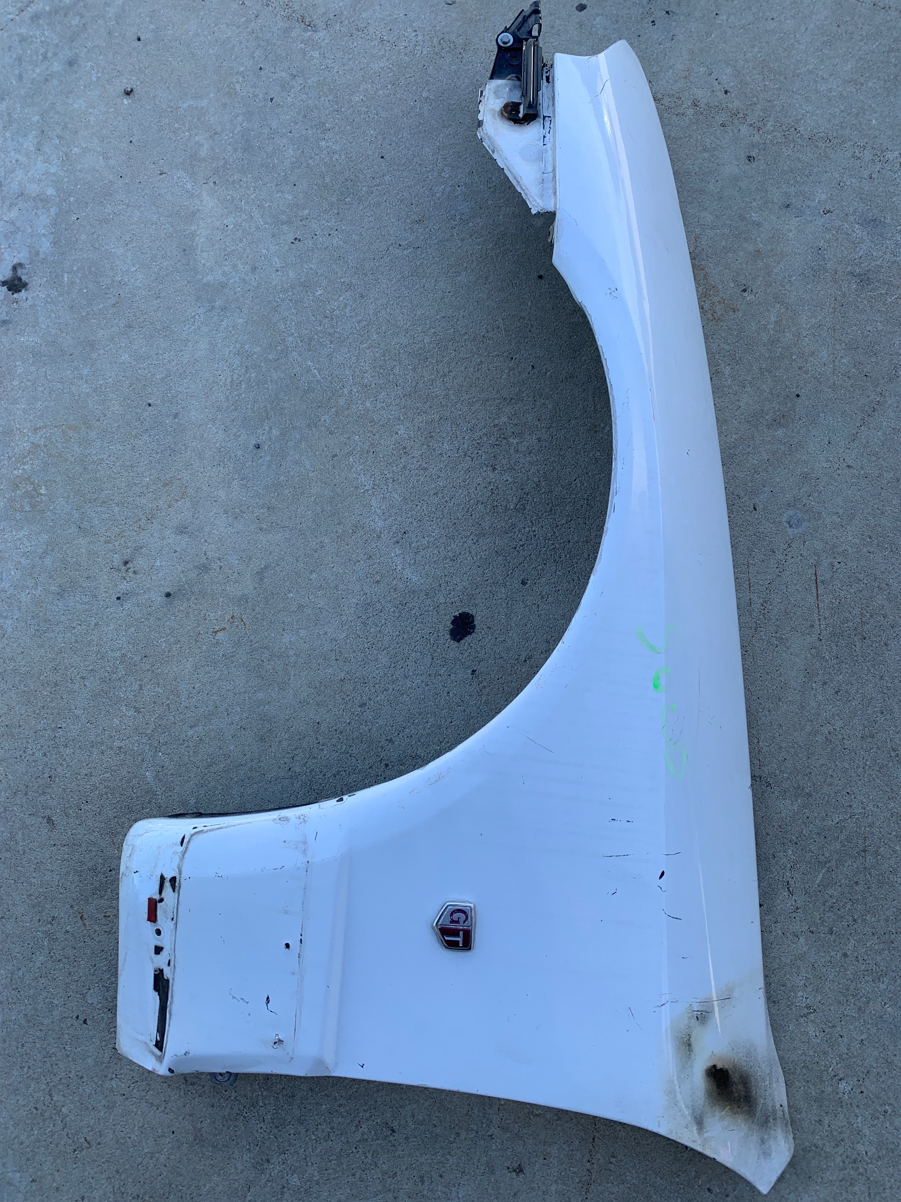 LEFT Front Guard, R32 GTR