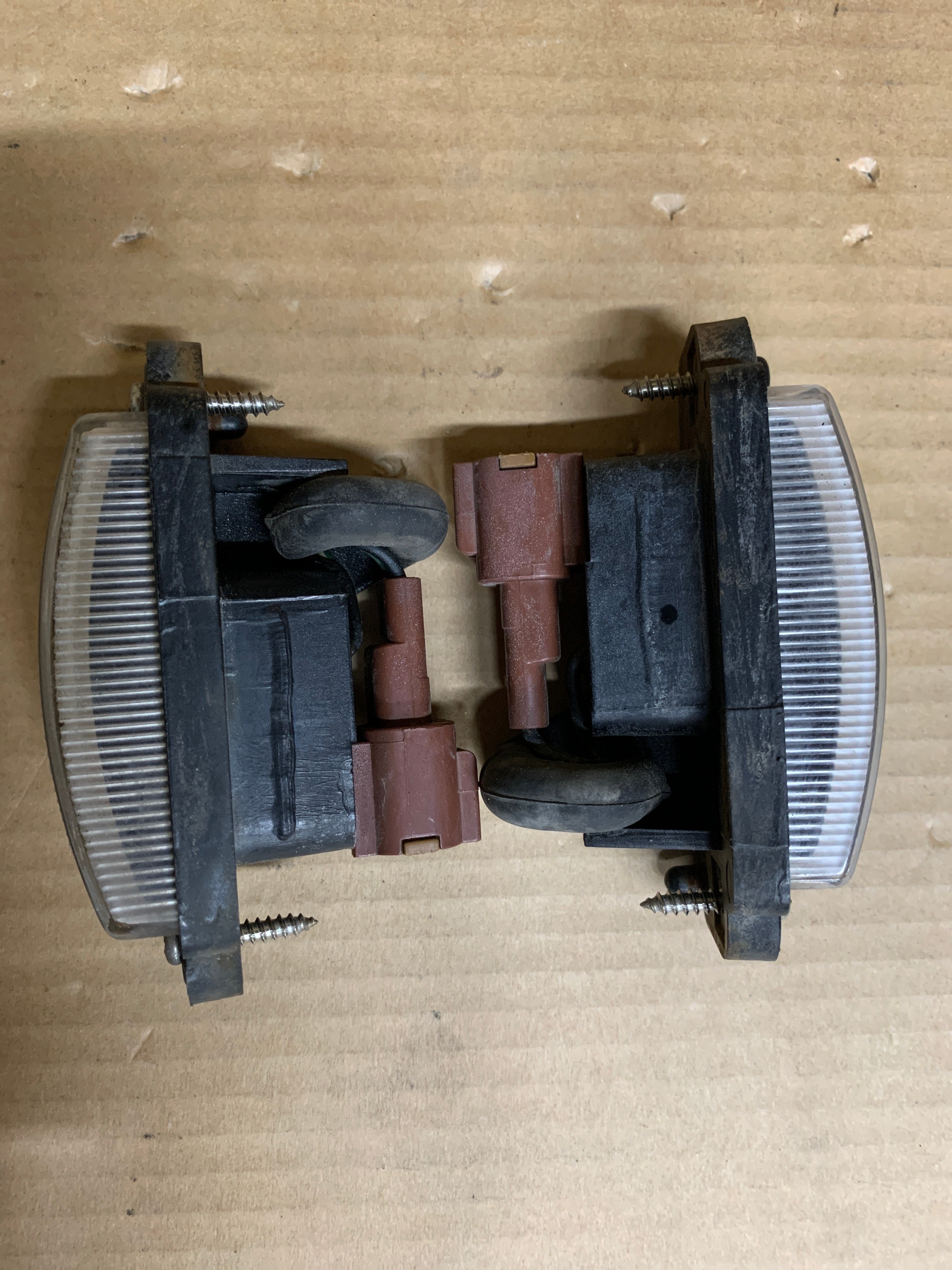 Number Plate Lights, R32