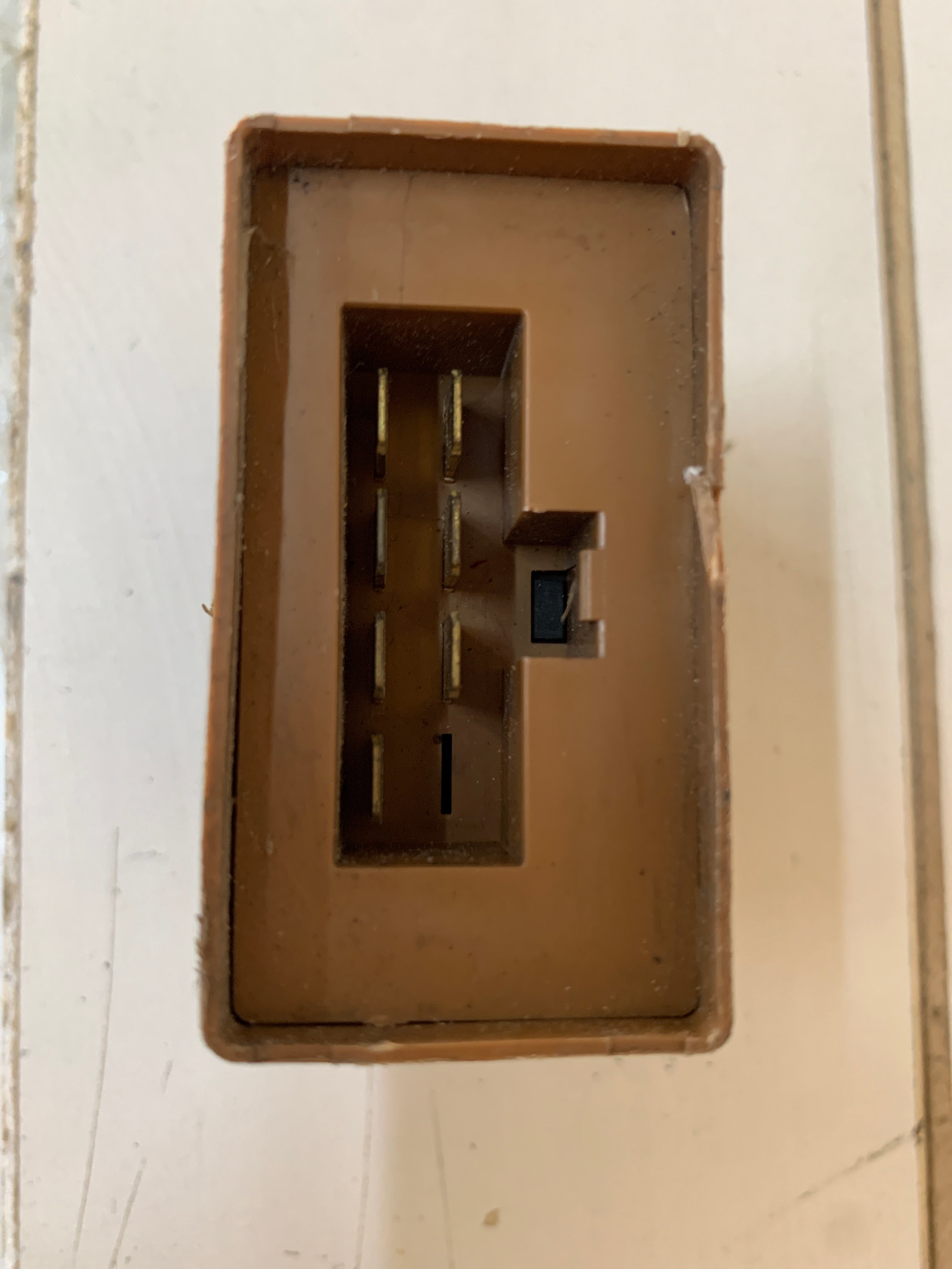 Wiper Control Relay, R32 GTR