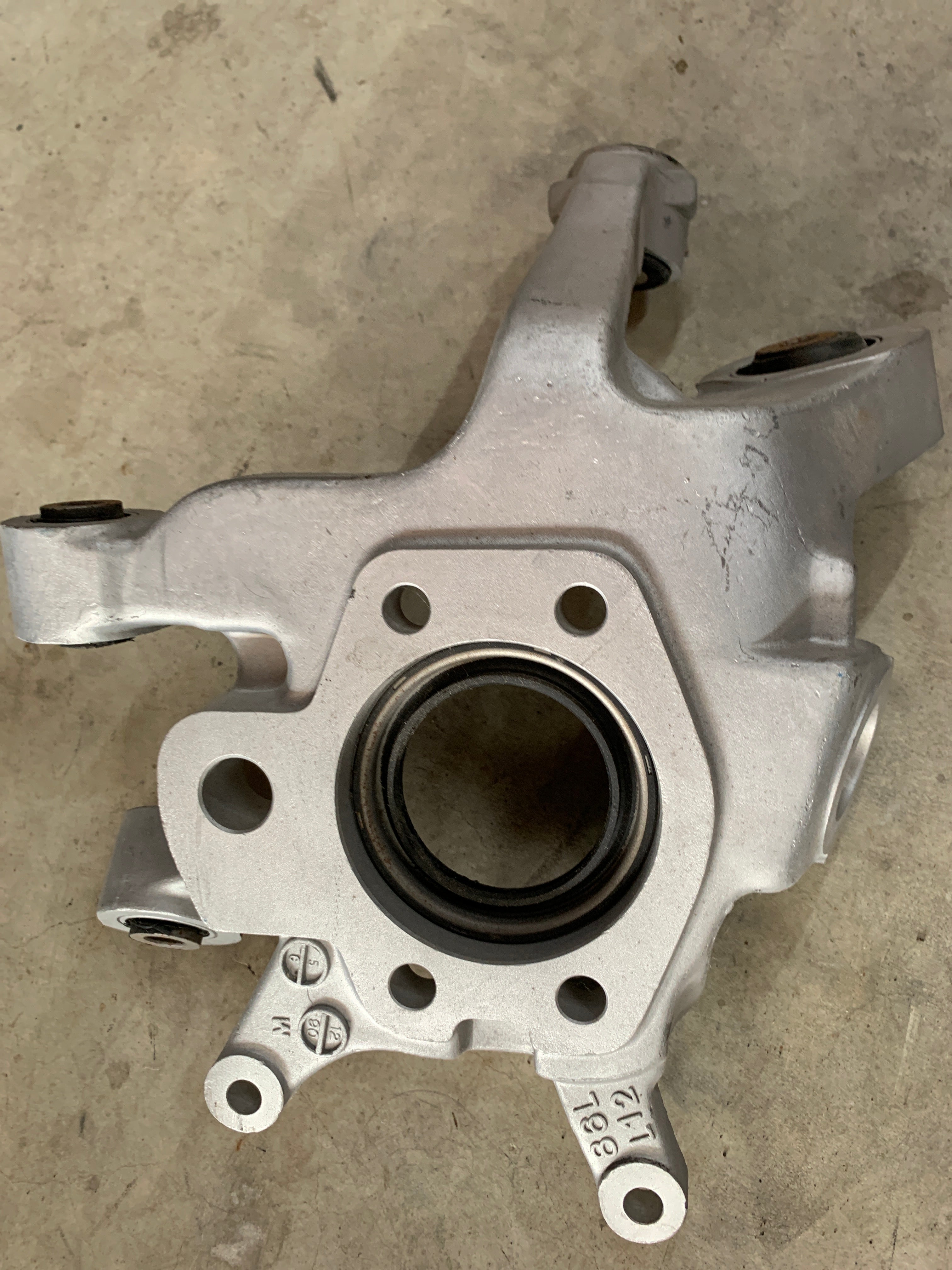 NON Hicas Alloy Hub Carriers, RWD