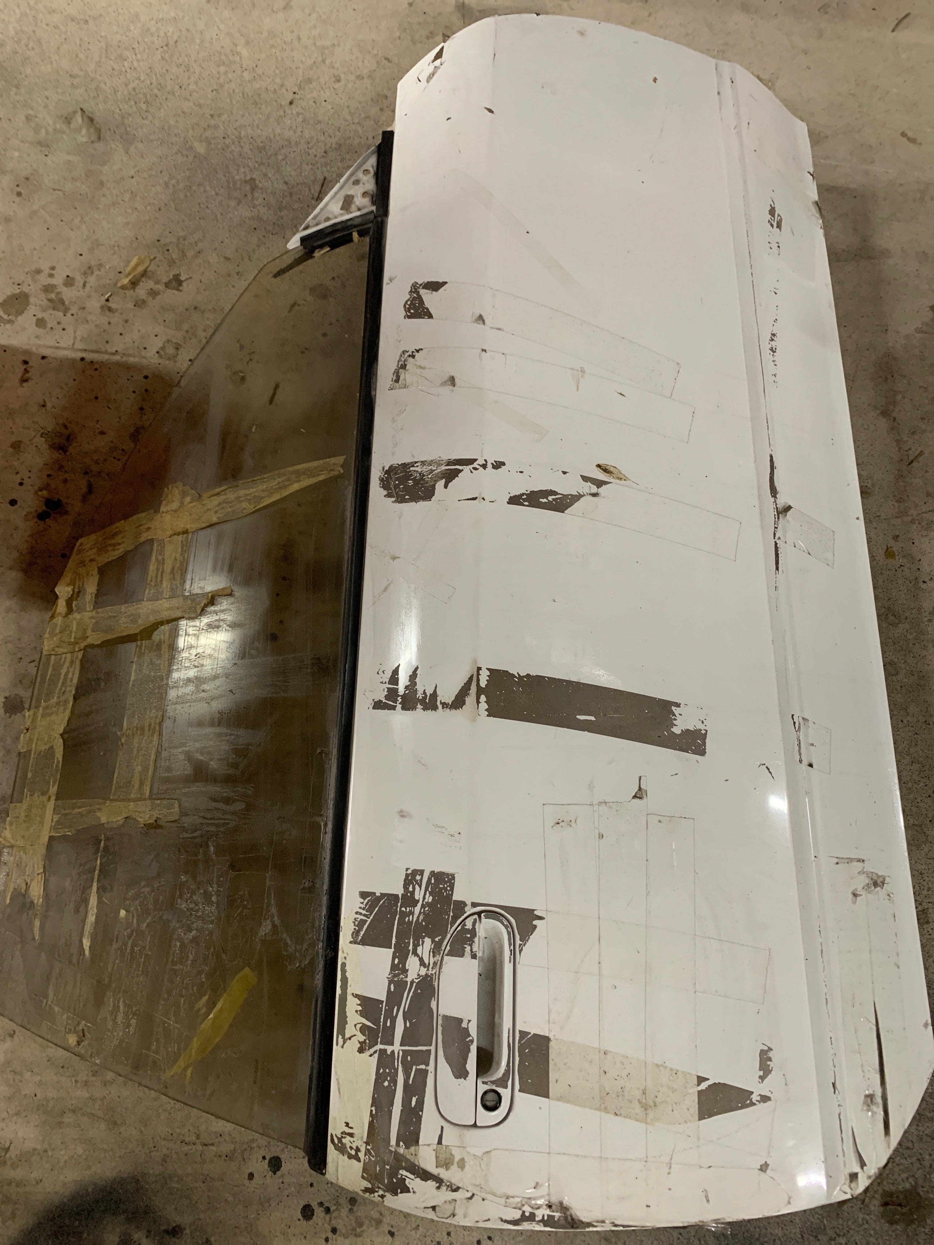 RIGHT Door, R32 coupe