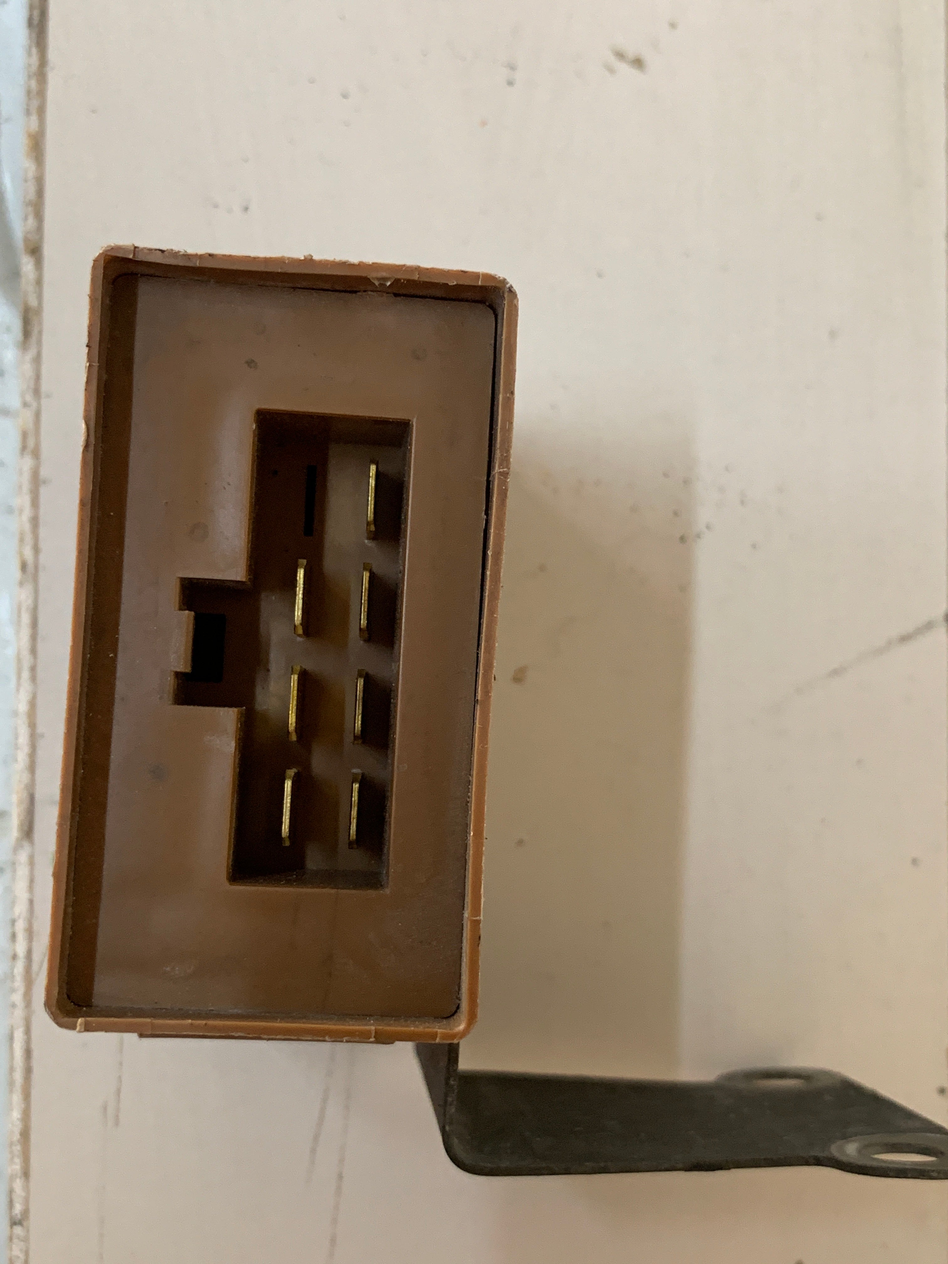 Wiper Control Relay, R32 GTR