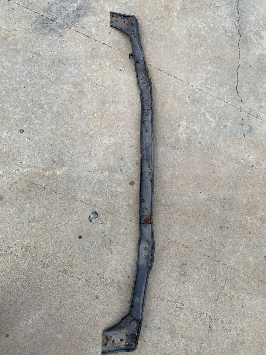 Top Radiator Support, R32 GTR