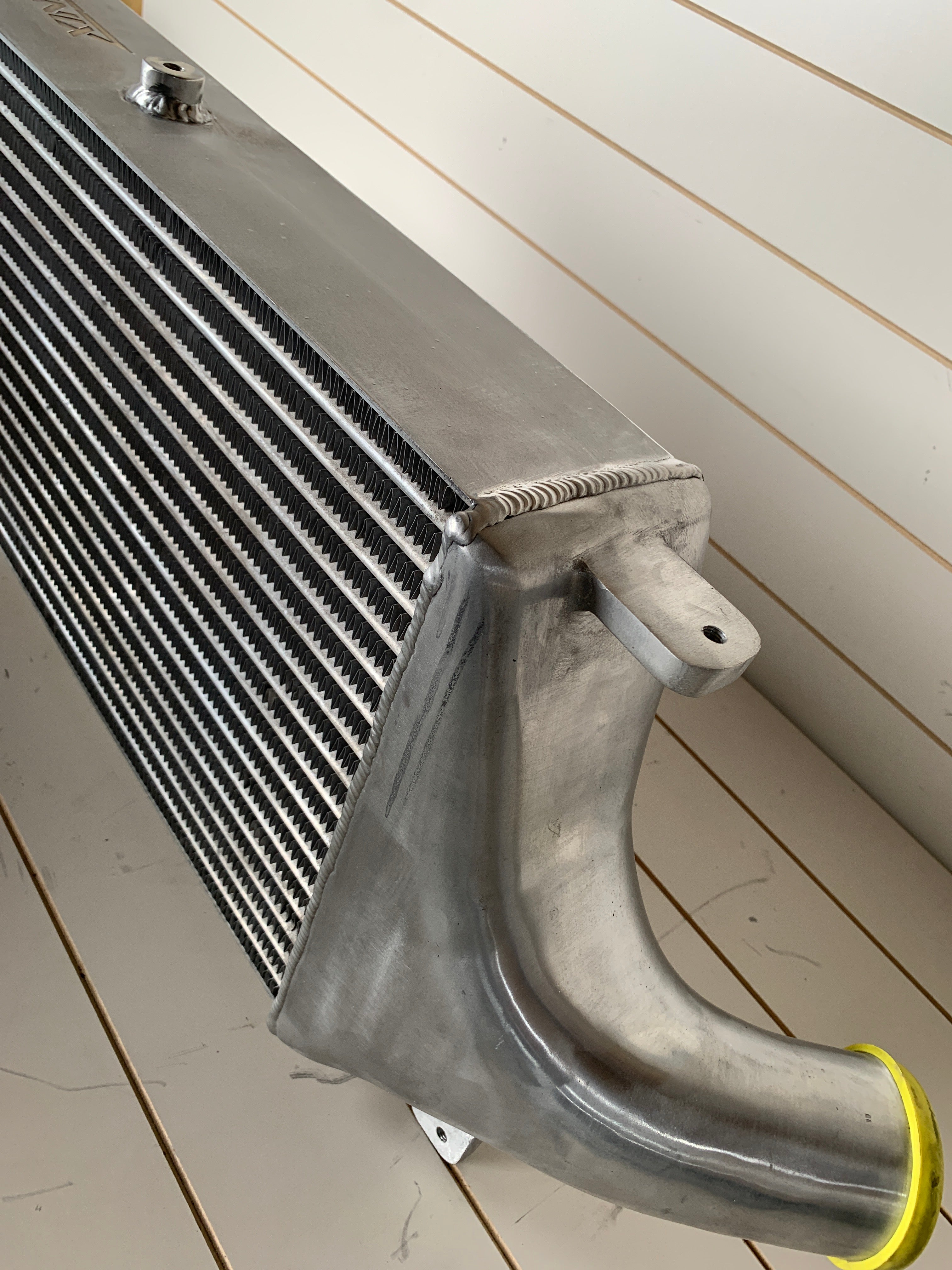 NEW FENIX Intercooler