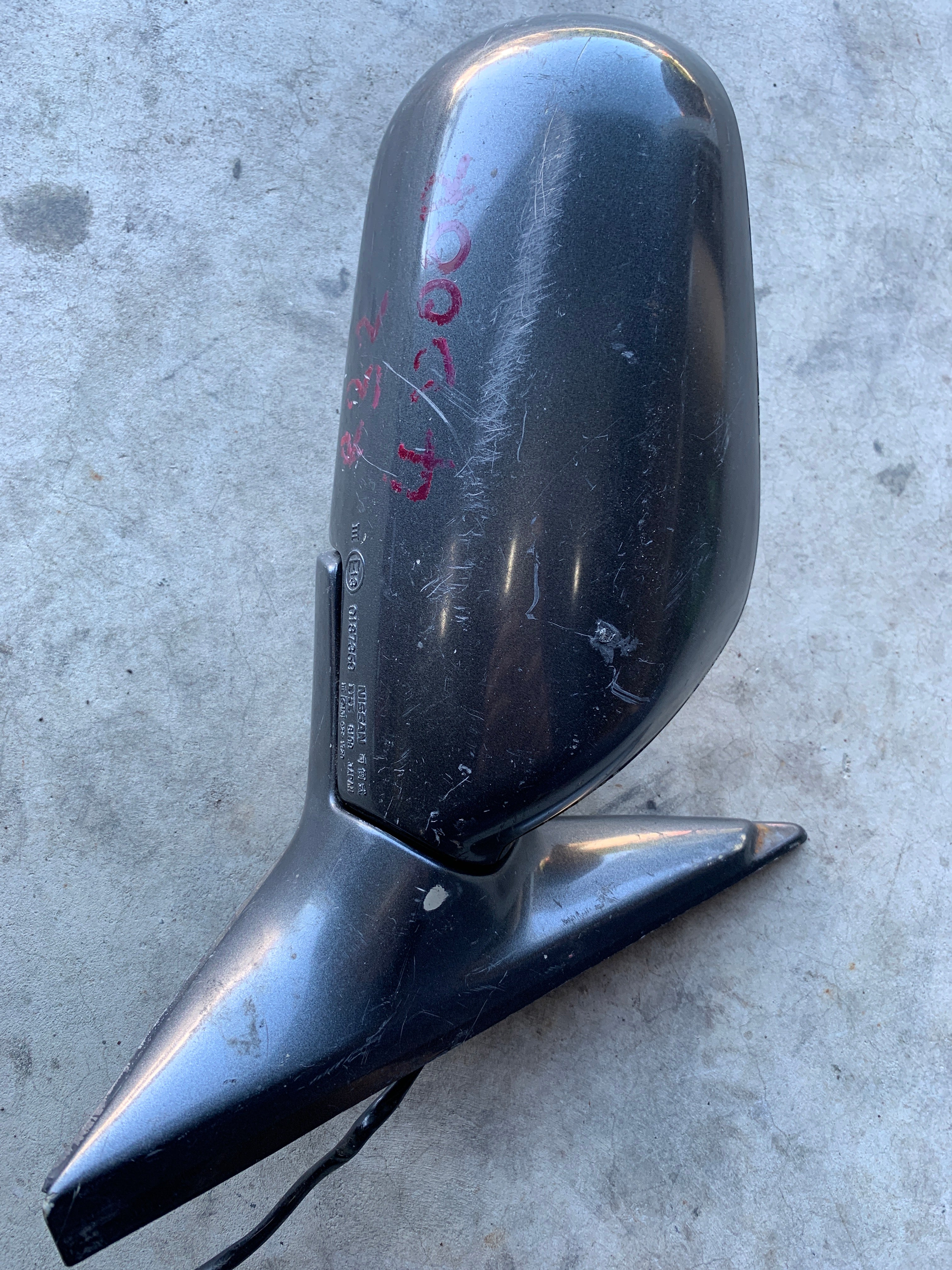 RIGHT Wing Mirror, R32 4dr