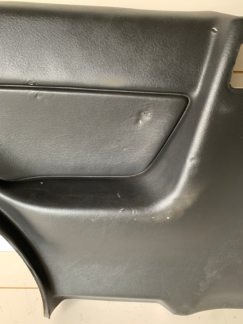 LEFT Lower 1/4 Trim, R32 Coupe