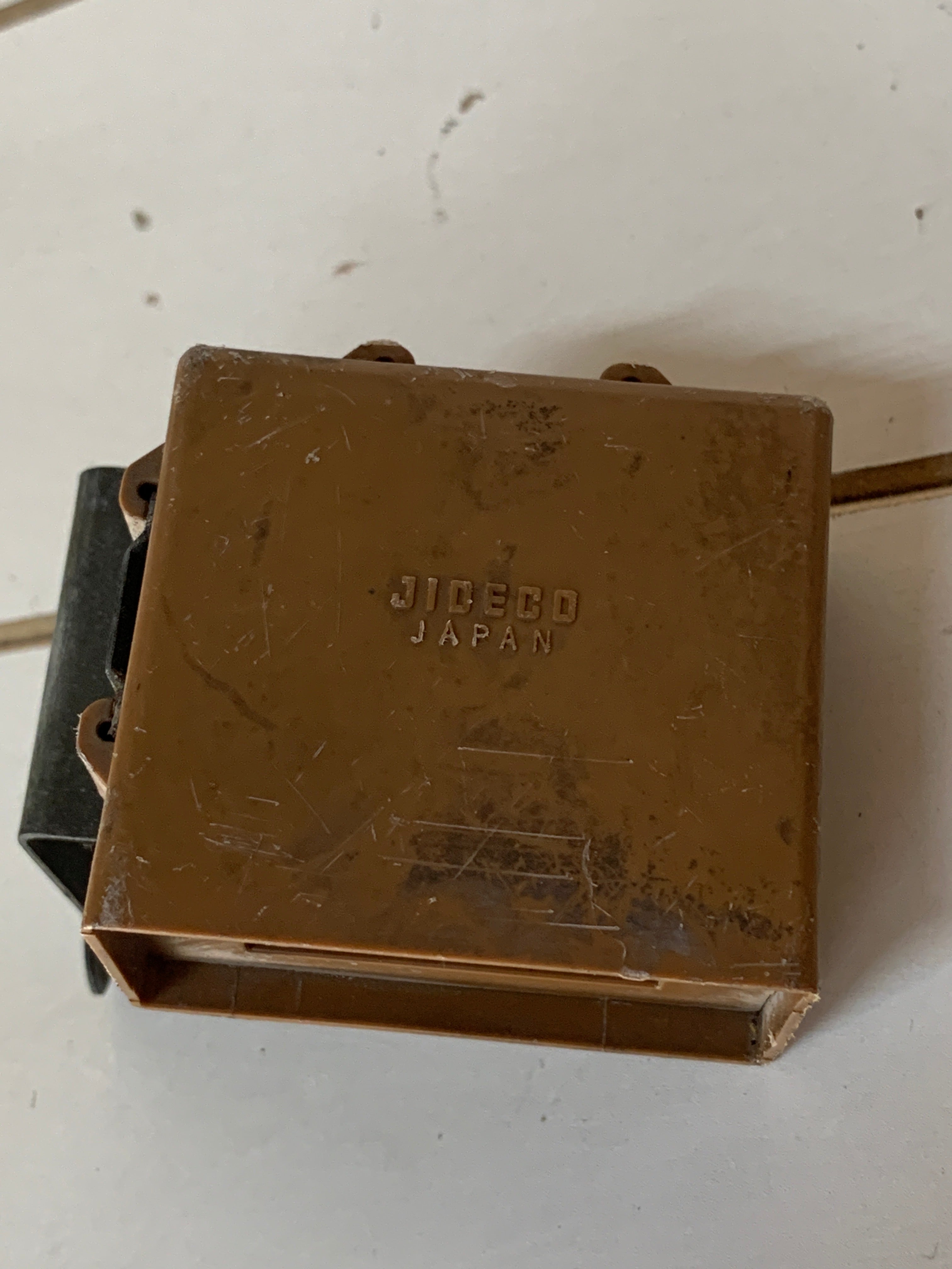 Wiper Control Relay, R32 GTR