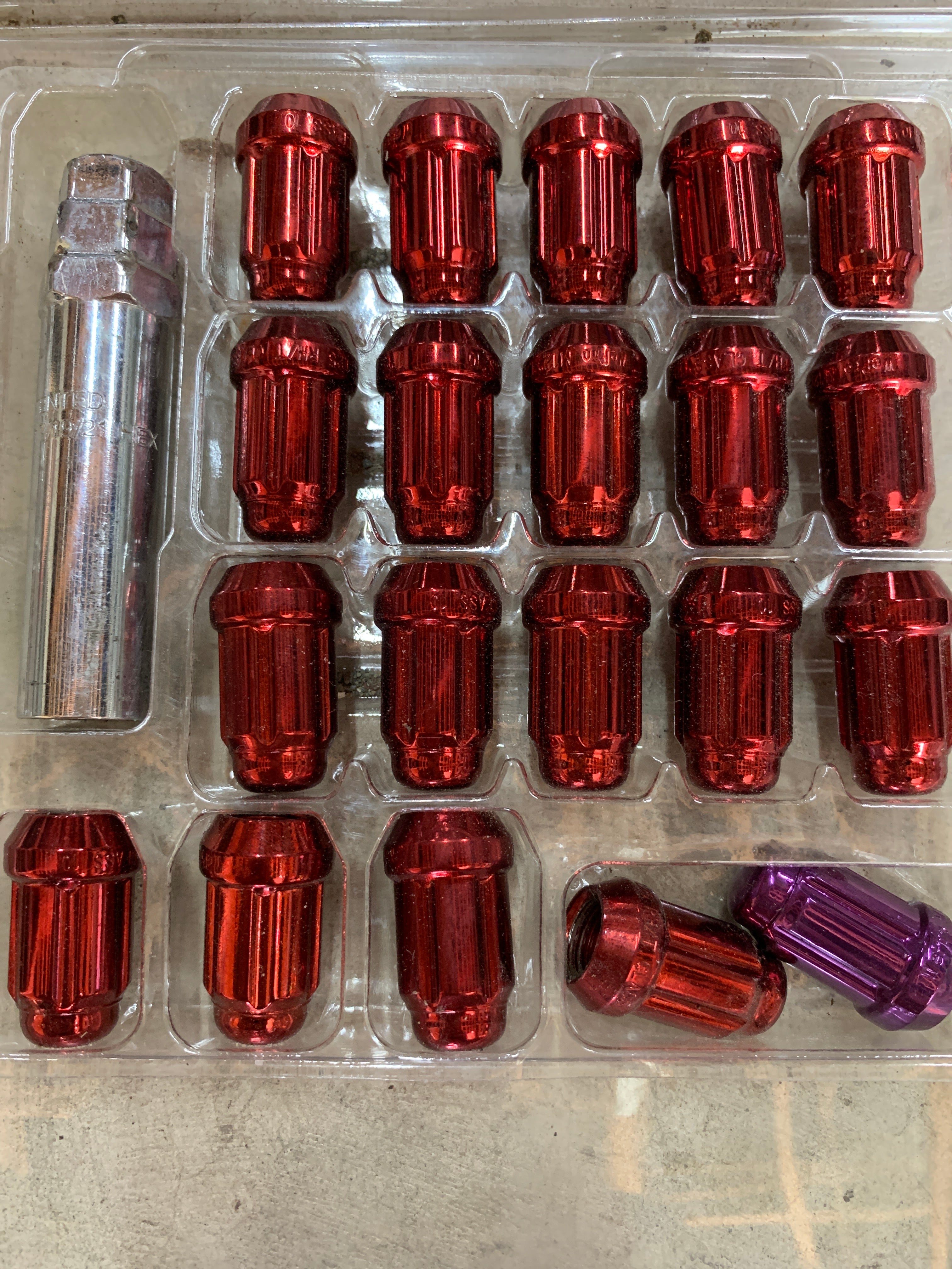 NEW Torq Slim Line Wheel Nuts - Red