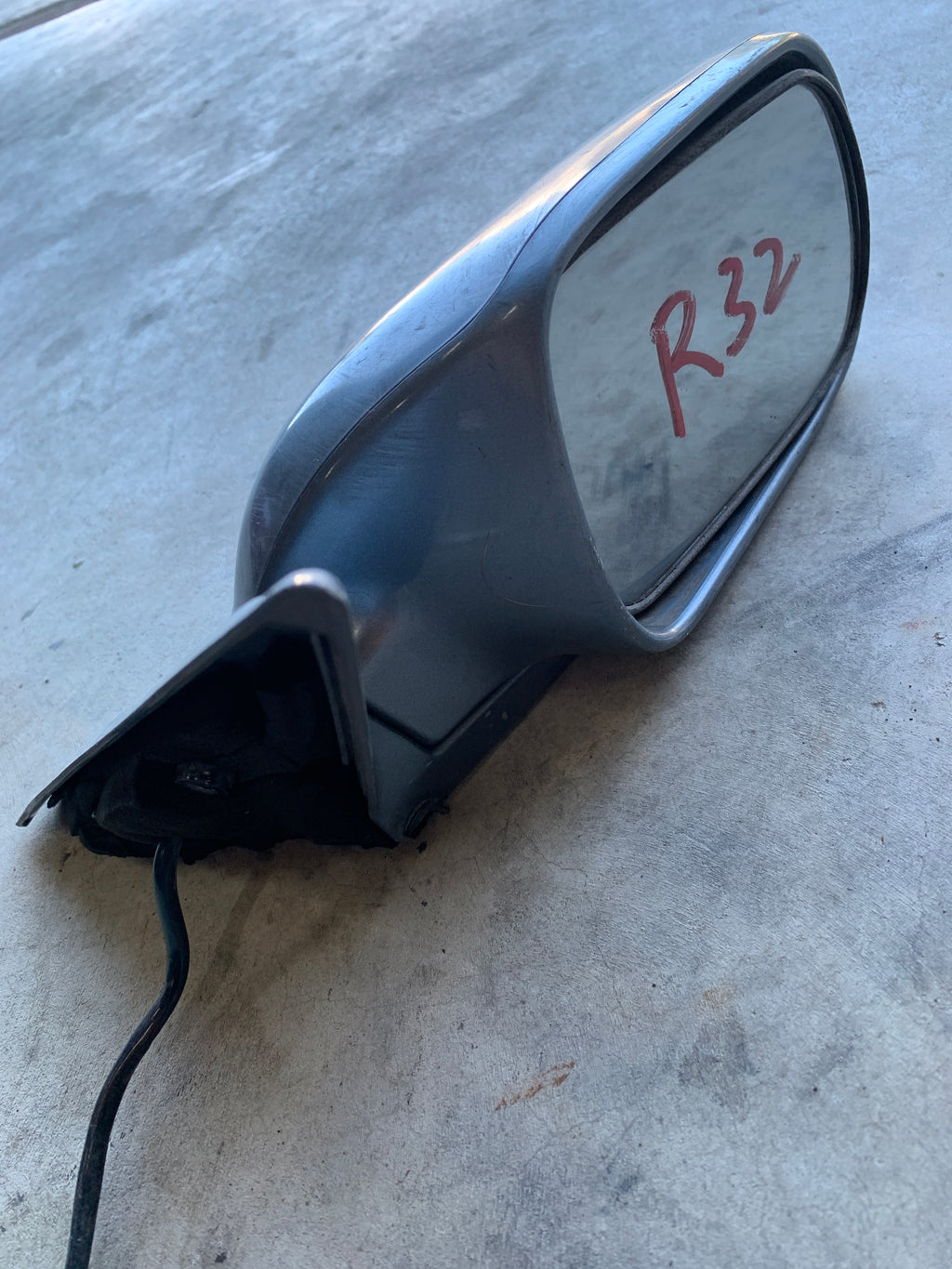 RIGHT Wing Mirror, R32 4dr