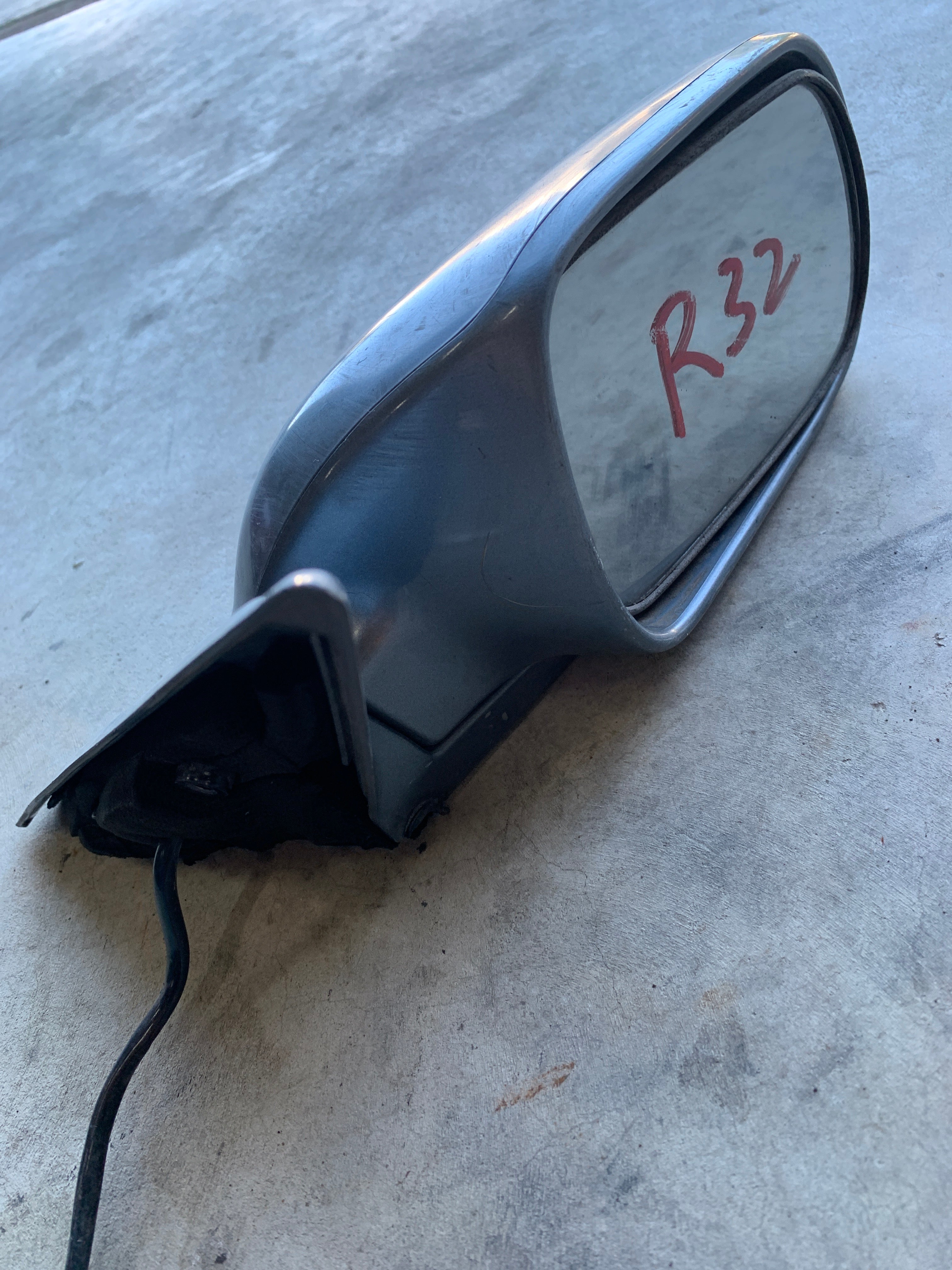 RIGHT Wing Mirror, R32 4dr
