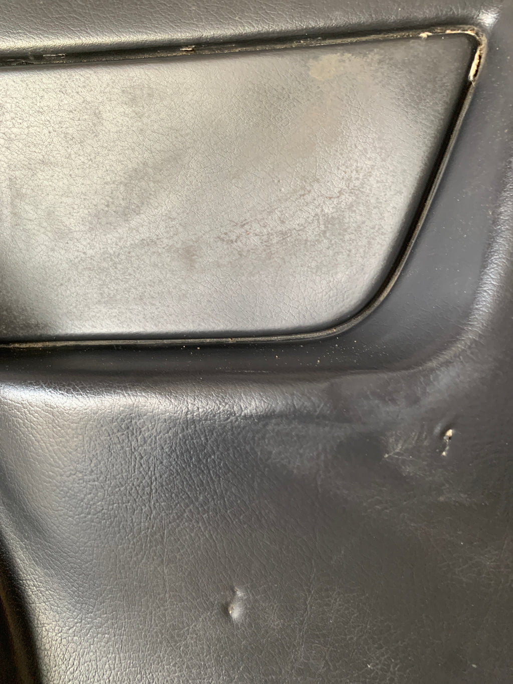 PAIR Lower 1/4 Trim, R32 Coupe