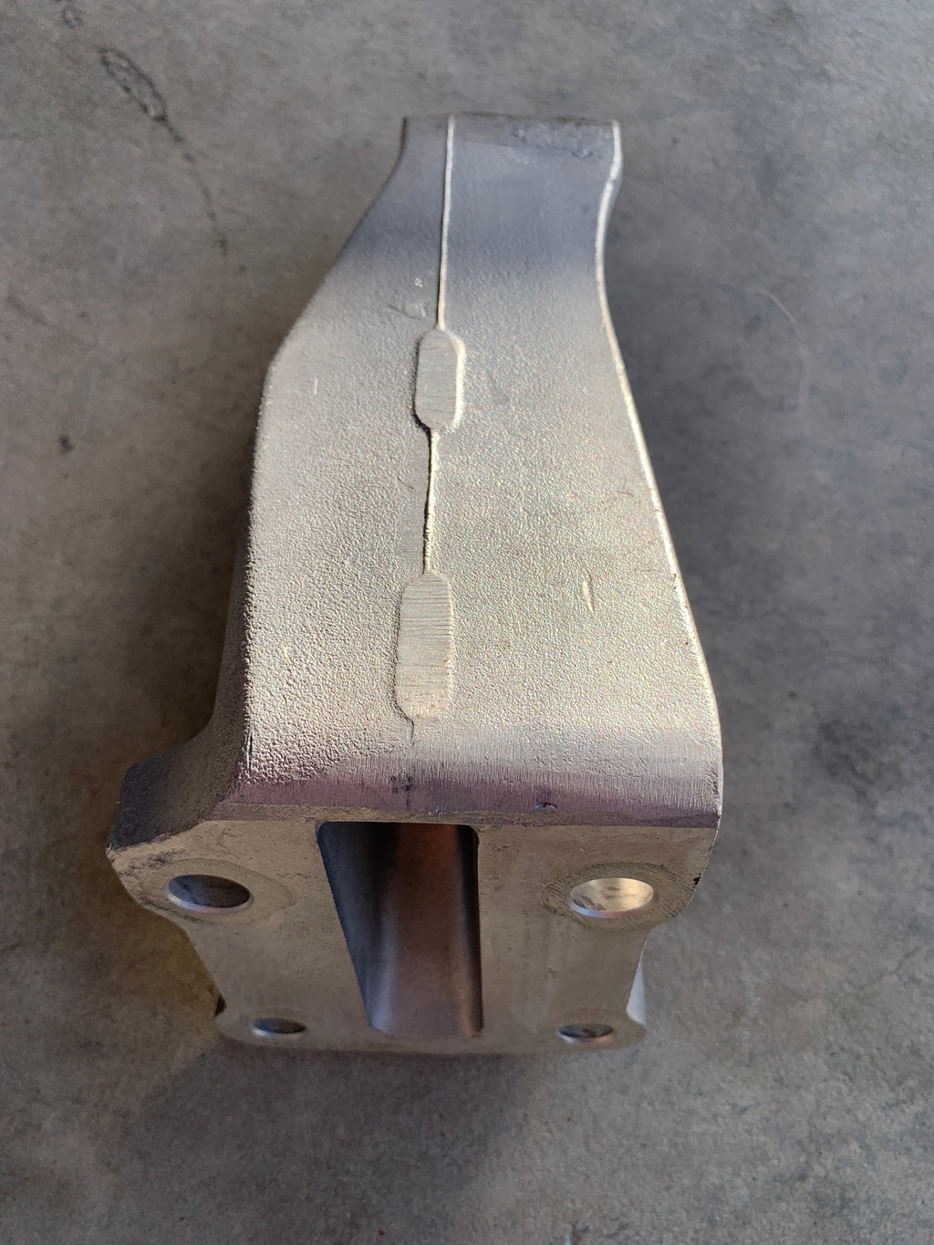 LEFT Engine Mount Bracket, R32/33/34 GTR