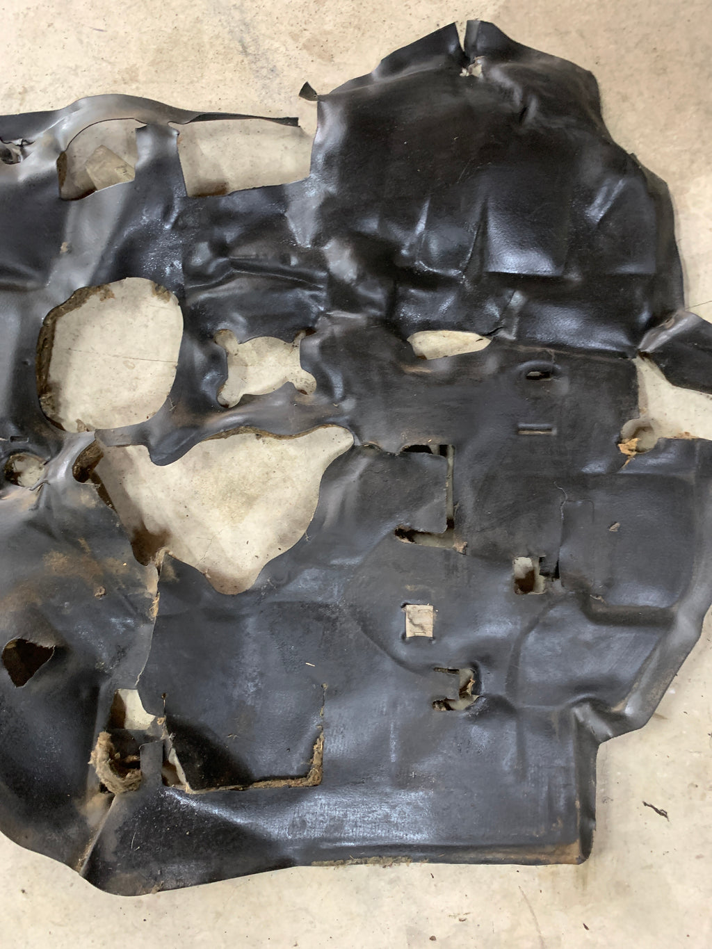 Fire wall cover, R32 GTR