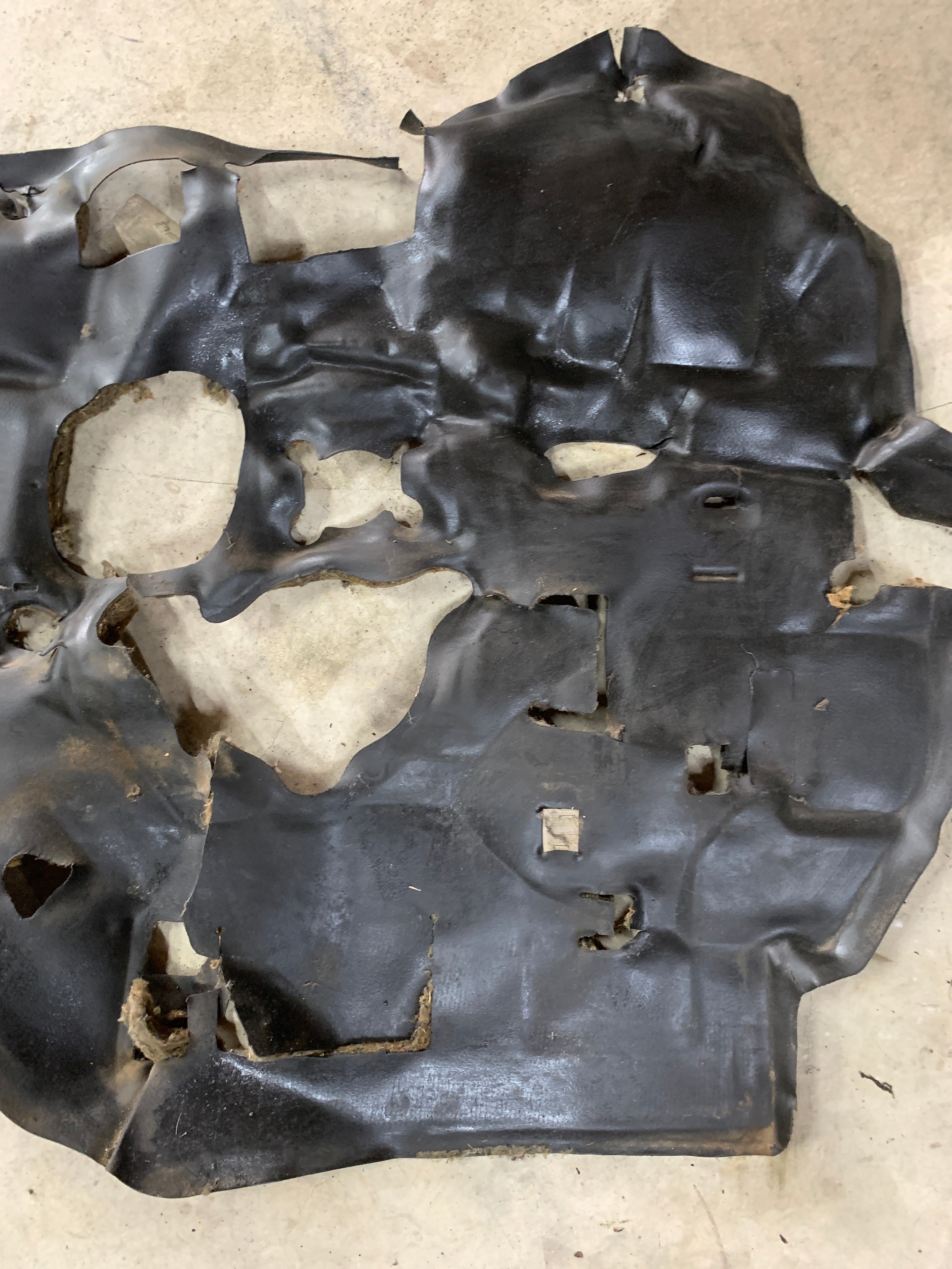 Fire wall cover, R32 GTR