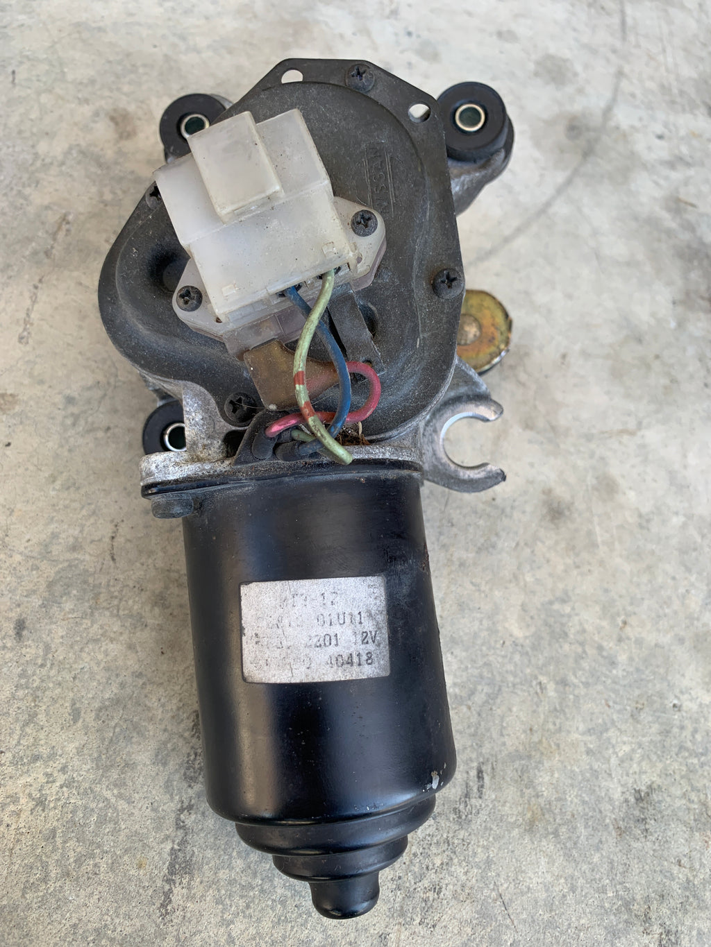 Front Wiper Motor, R32