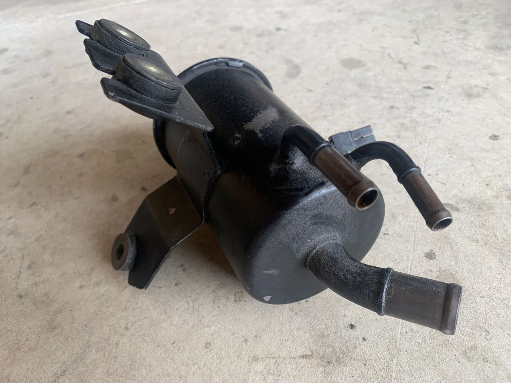 Power Steering Reservoir, R32