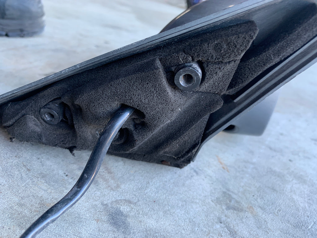 RIGHT Wing Mirror, R32 4dr