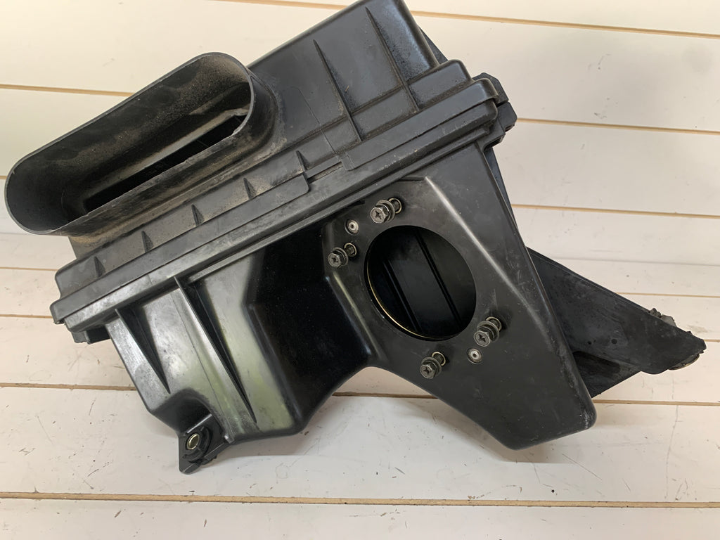 Air box & Air Duct, R33