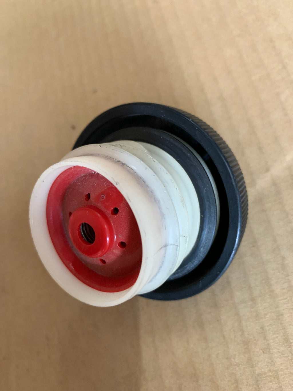 Fuel Cap, R32