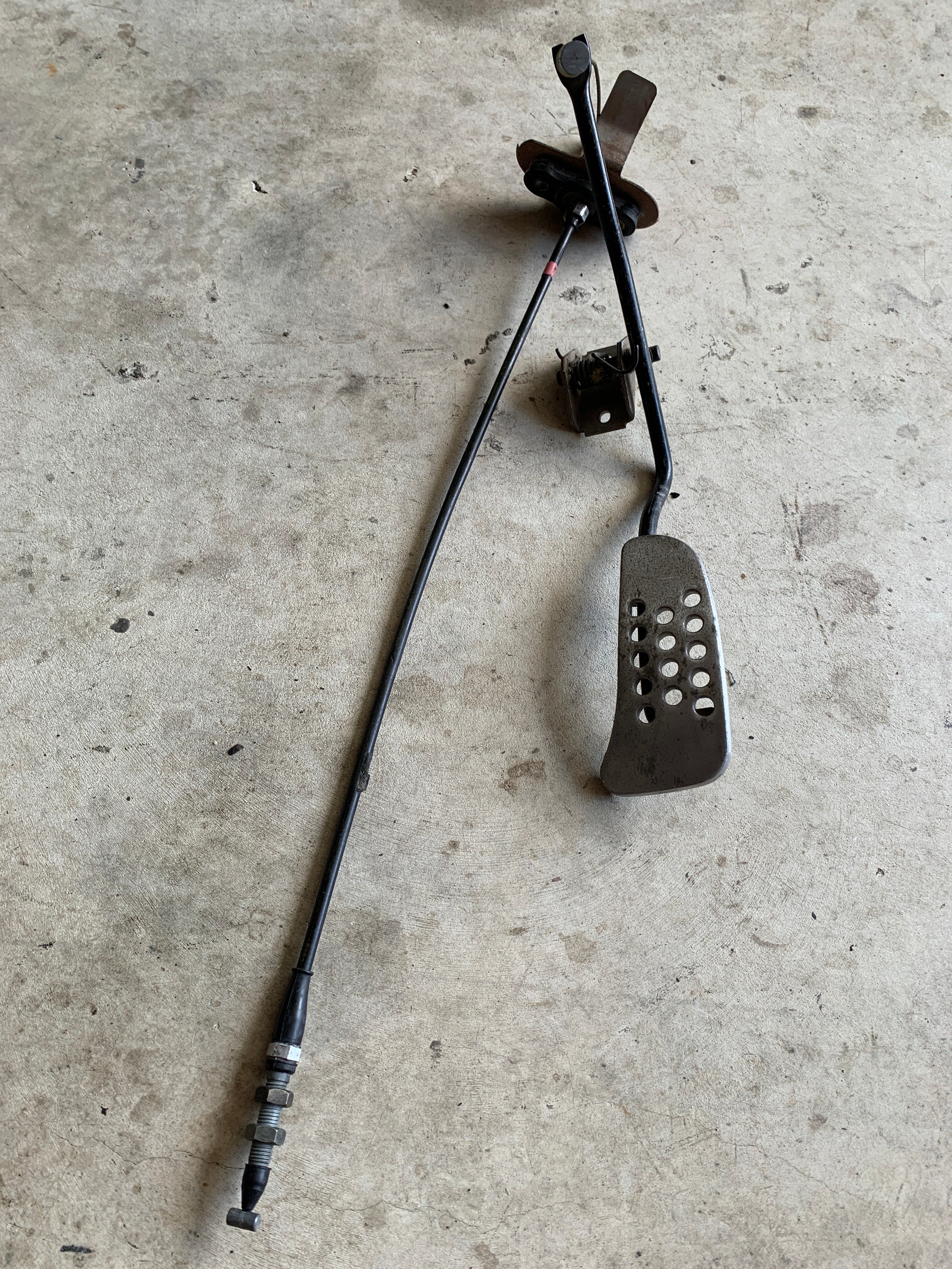 Throttle Cable w/Pedal, R32 GTR