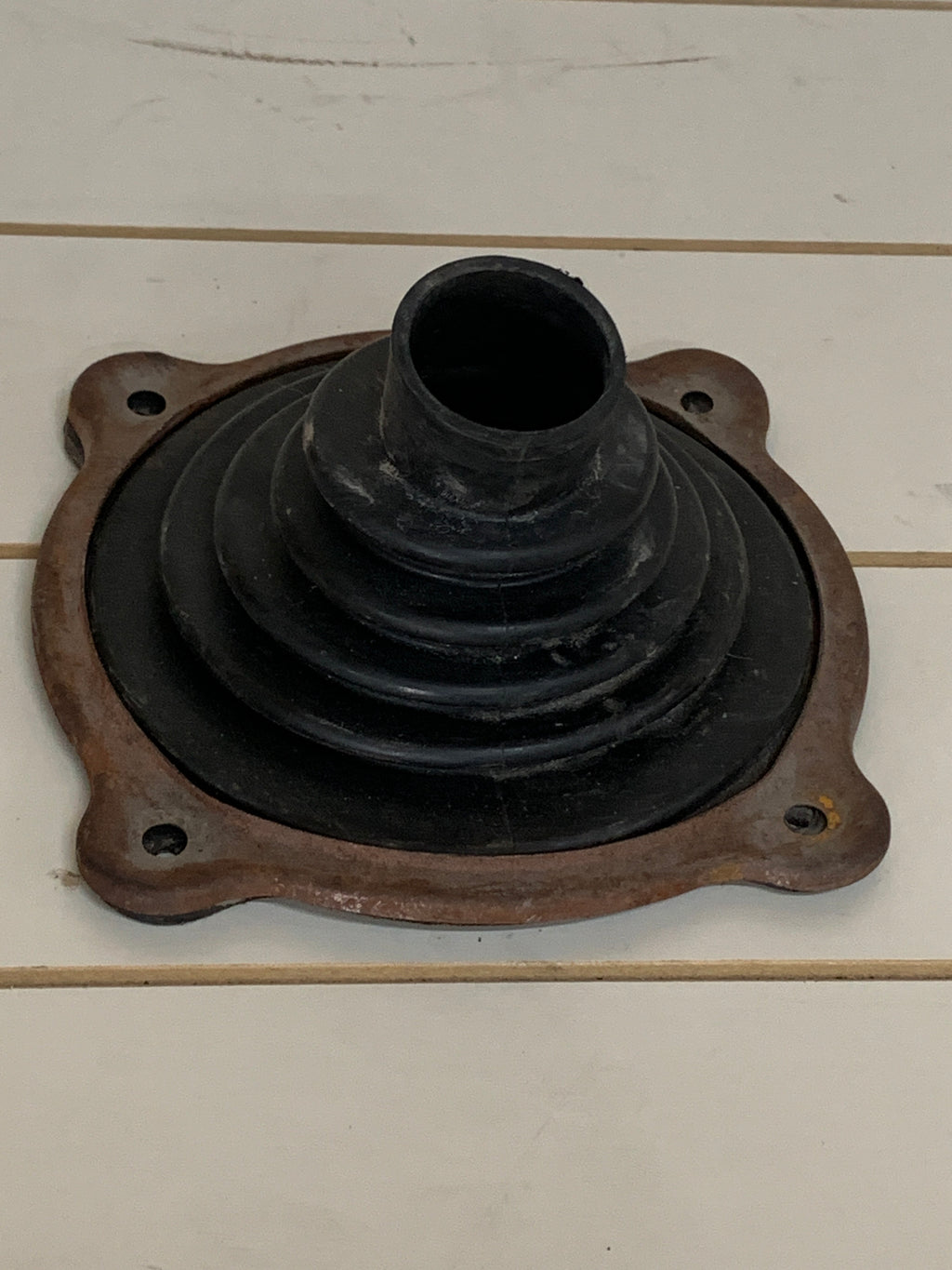 Gear Shifter Rubber Boot, R32/33