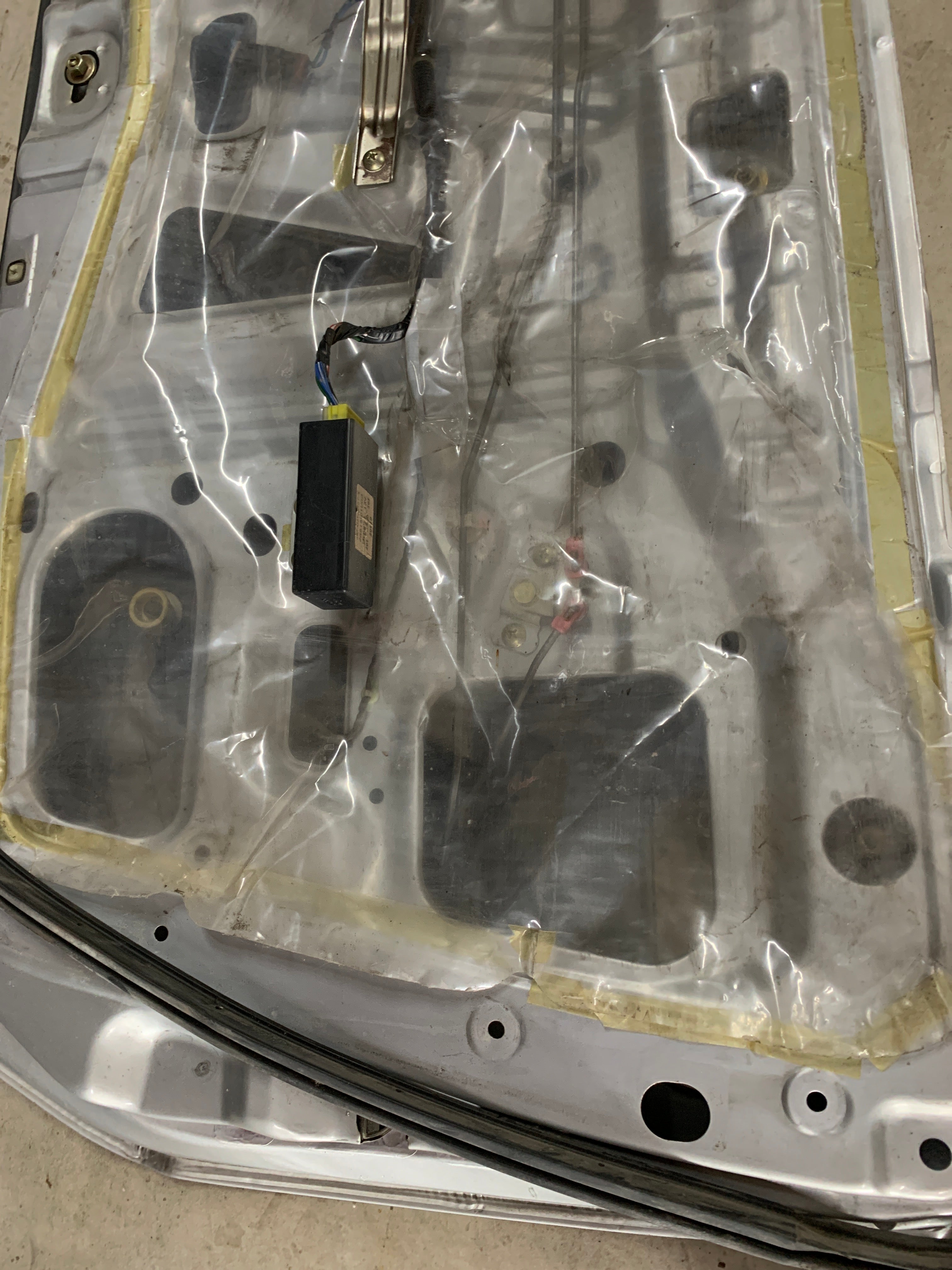 RIGHT Door, R32 coupe