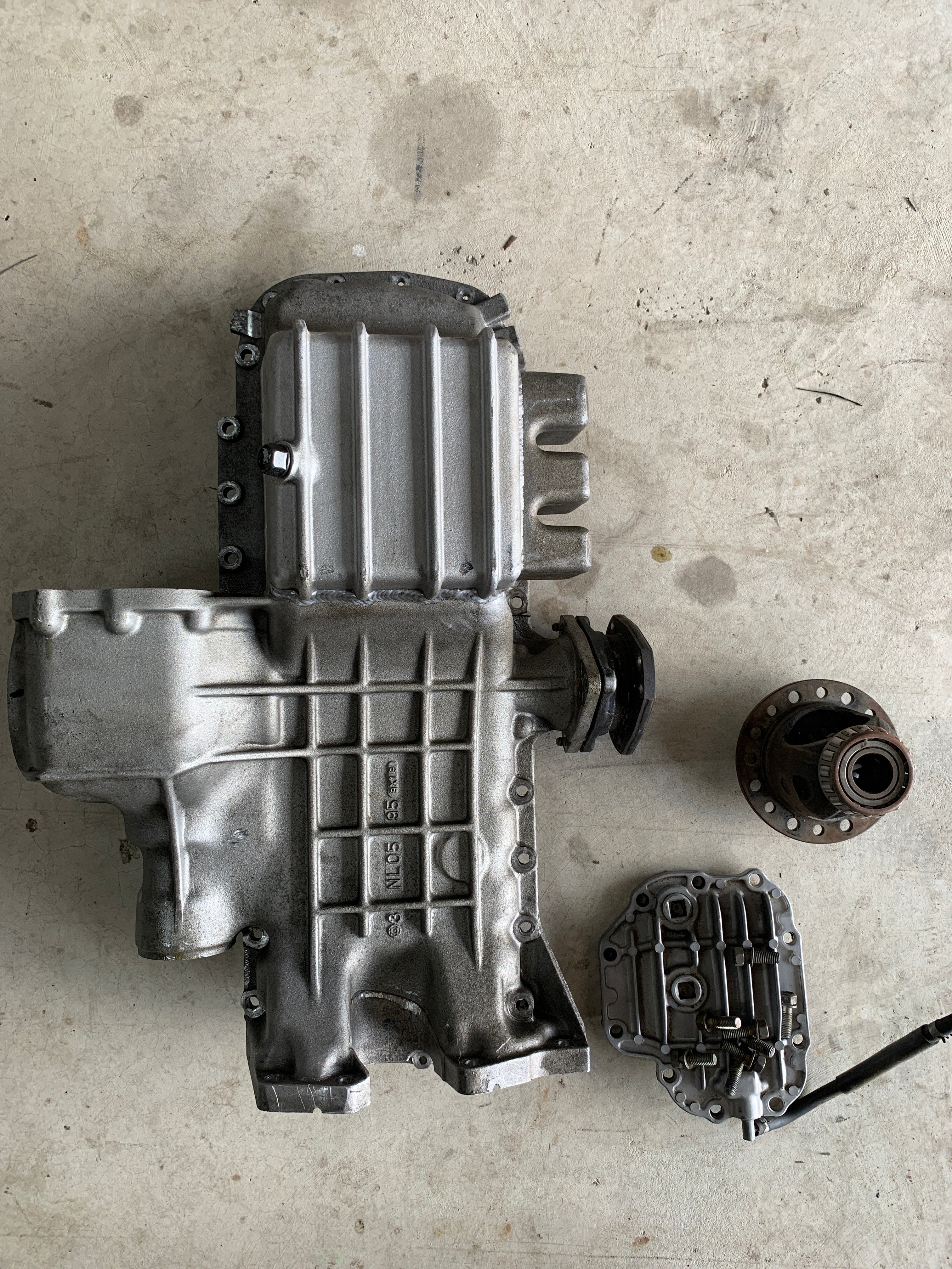 TRUST/GREDDY Baffled Sump, GTR