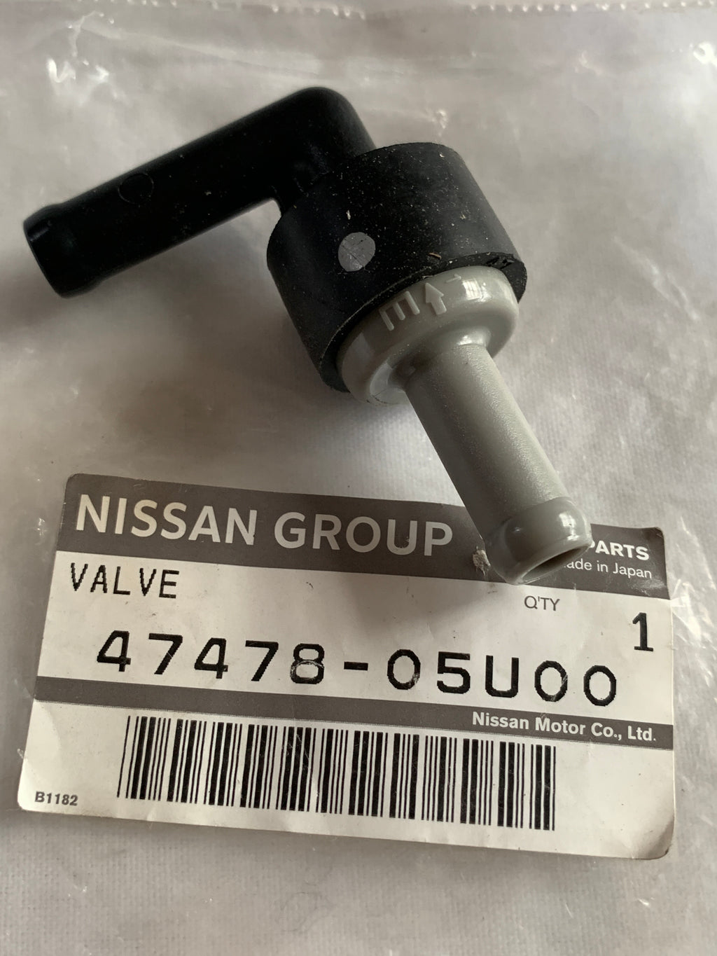 NEW Genuine Clutch booster Check Valve, R32/33/34